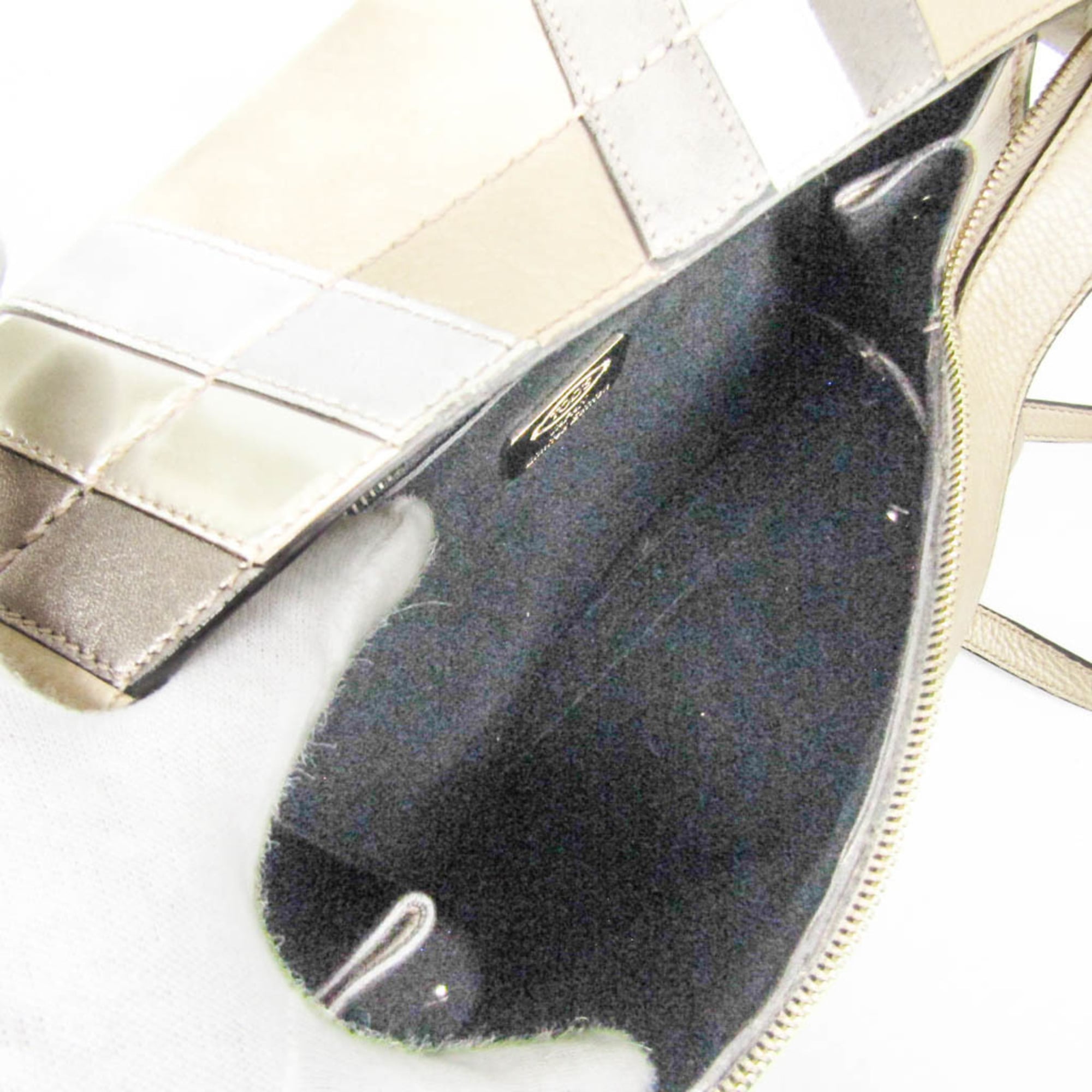 Tod's Wave Bag · Japan Exclusive