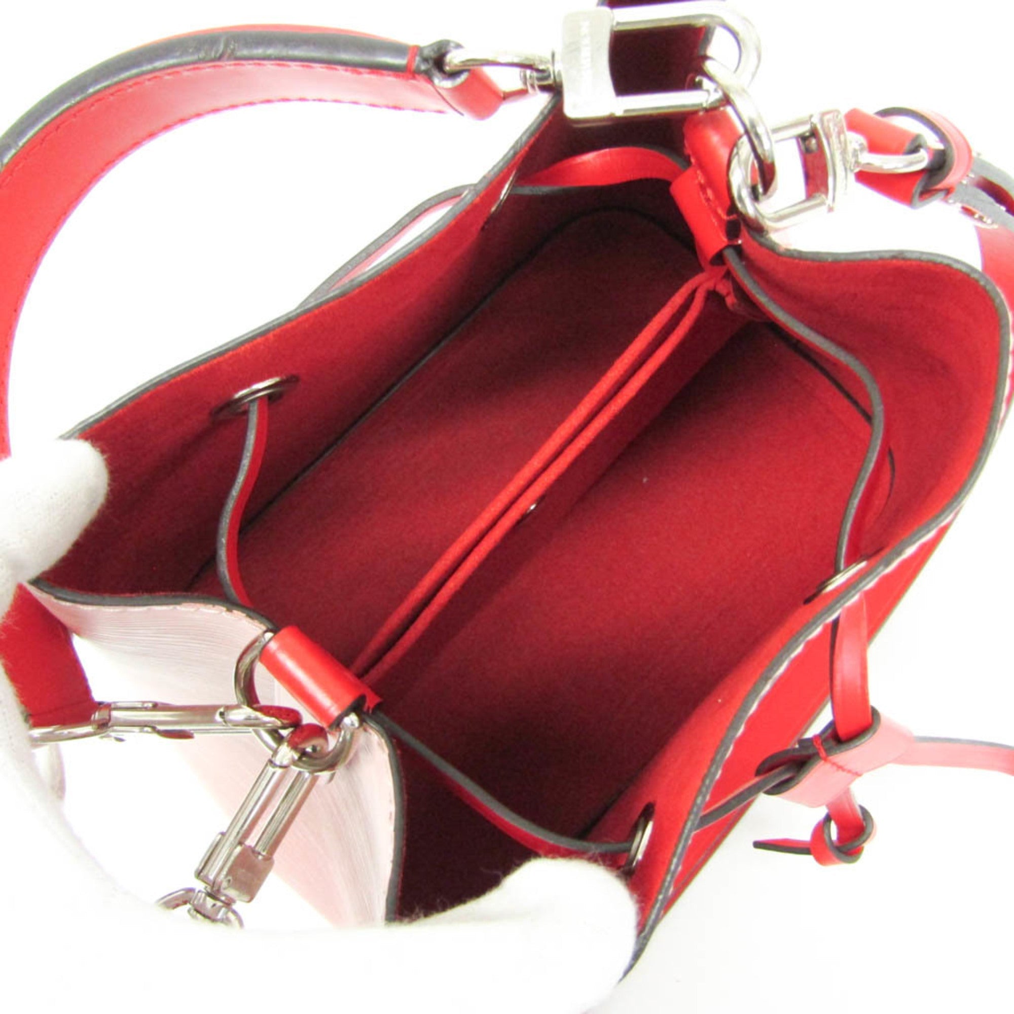 Louis Vuitton Neo Noé BB · Epi