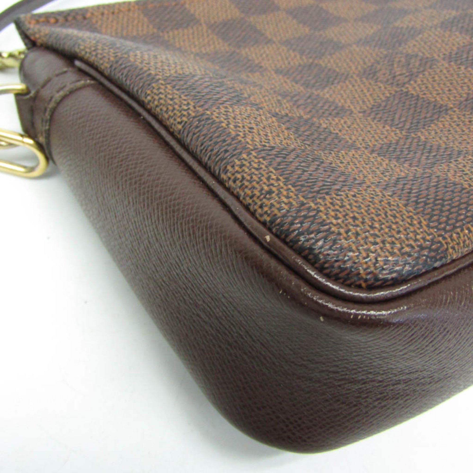 Louis Vuitton Damier Makeup Pouch