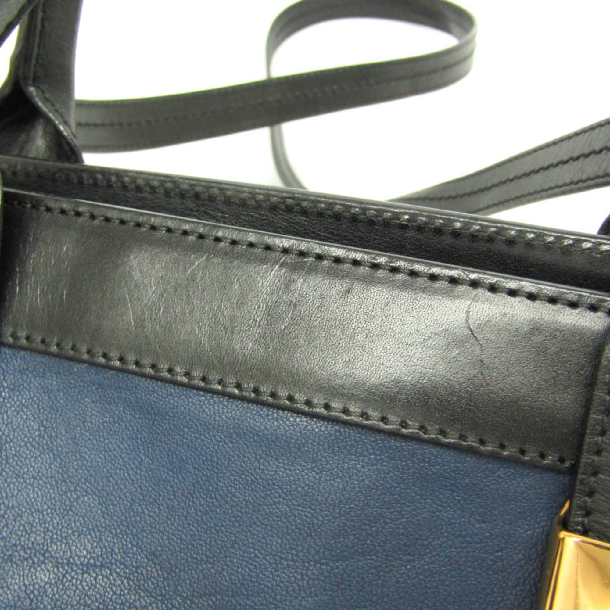 Chloé Alice · Leather