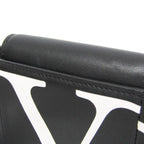 Valentino Garavani V Logo · Chain Pouch
