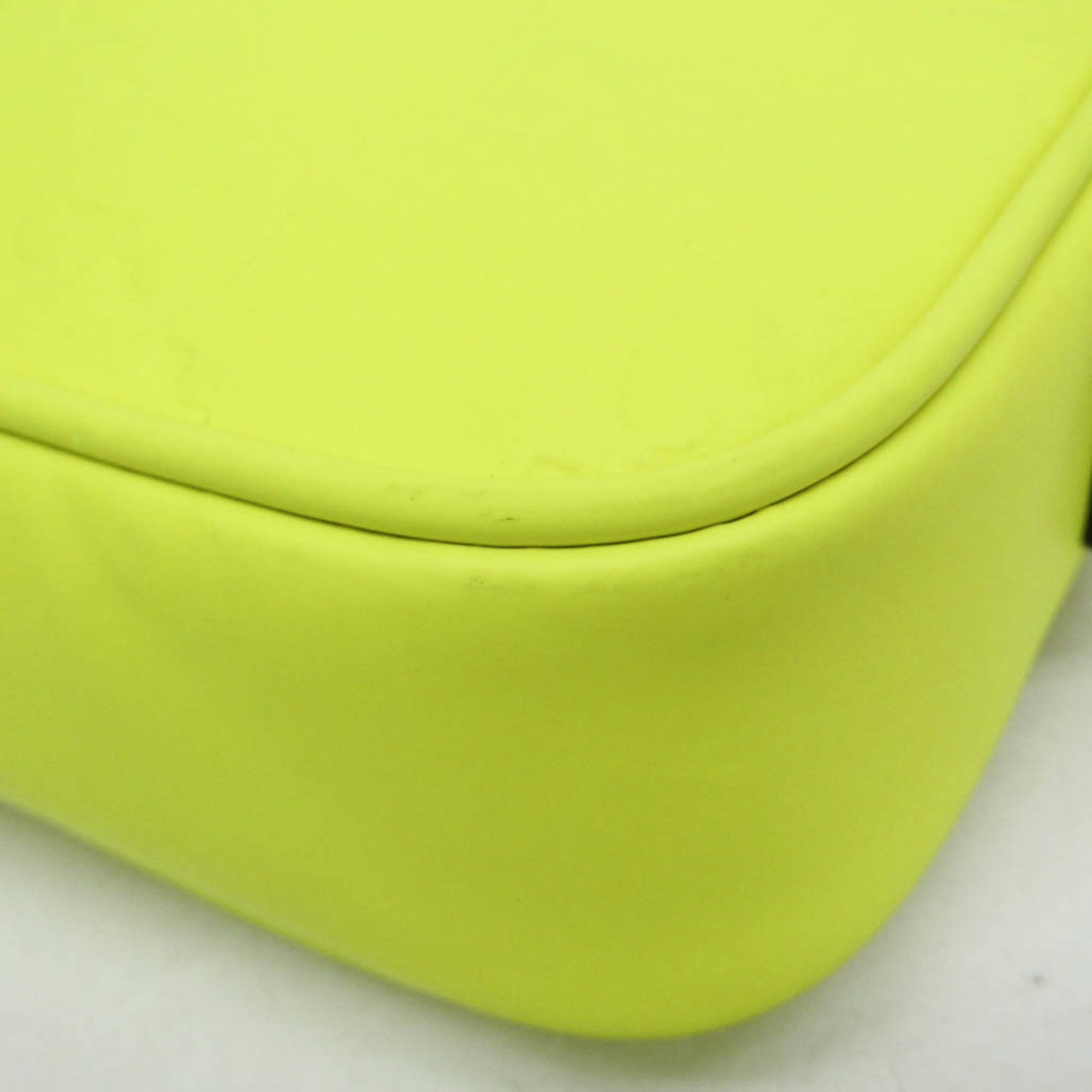 Gucci GG Rubber Effect · Neon Clutch
