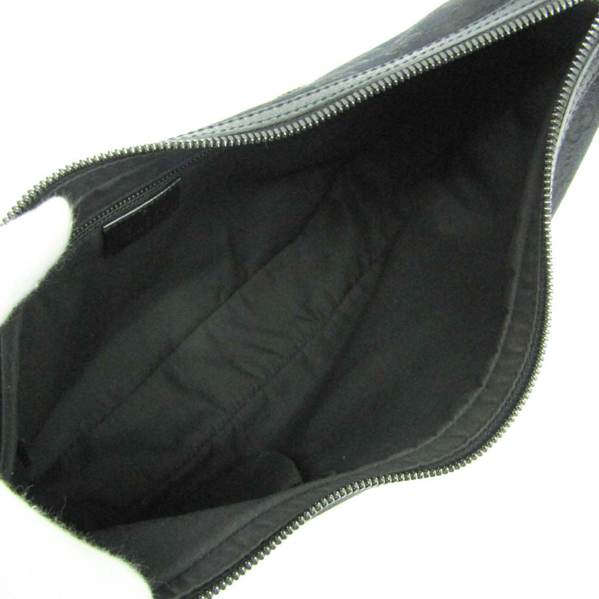 Gucci GG Canvas · Shoulder Bag