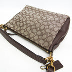 Coach Signature Shay · Crossbody