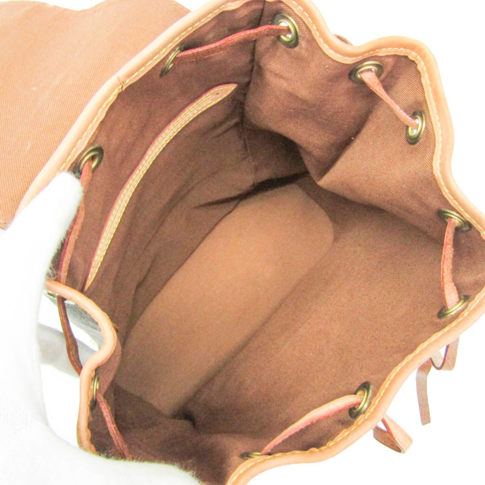 Louis Vuitton Montsouris MM · Monogram