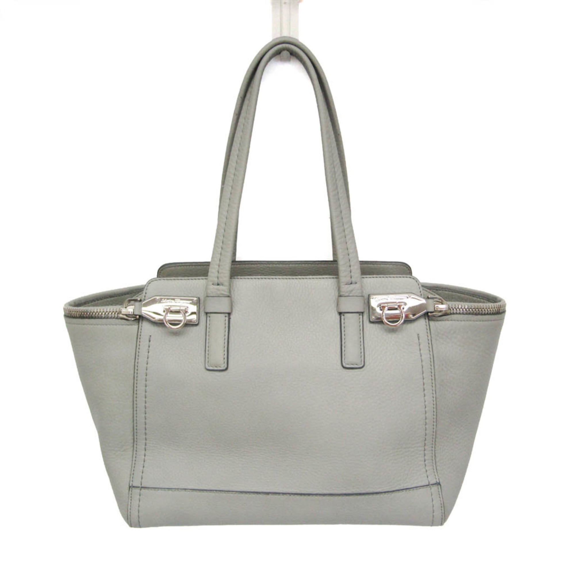 Salvatore Ferragamo Gancini · Leather Tote