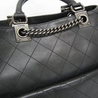 Chanel Diamond Stitch · Chain Shoulder