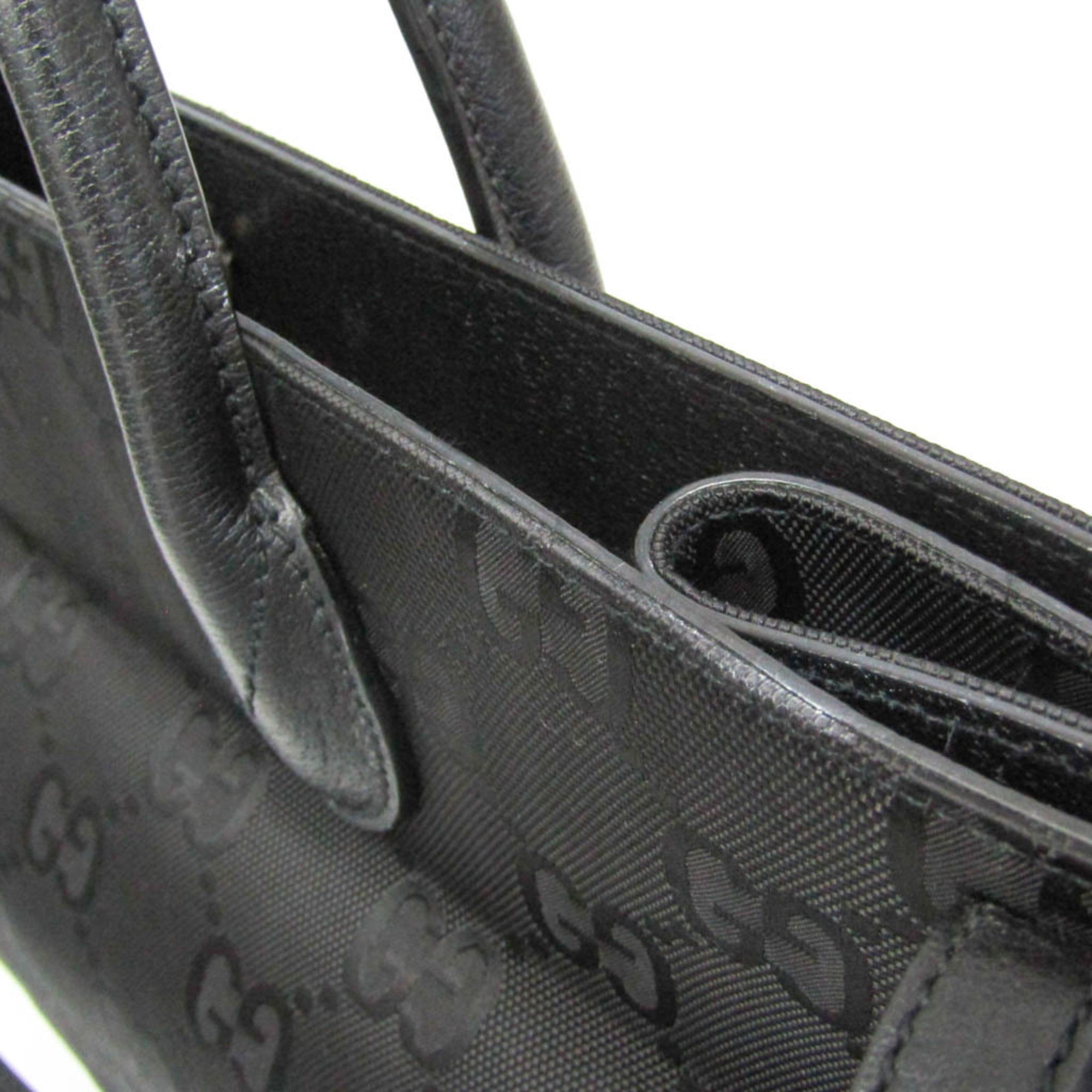 Gucci Off The Grid · GG Nylon Canvas
