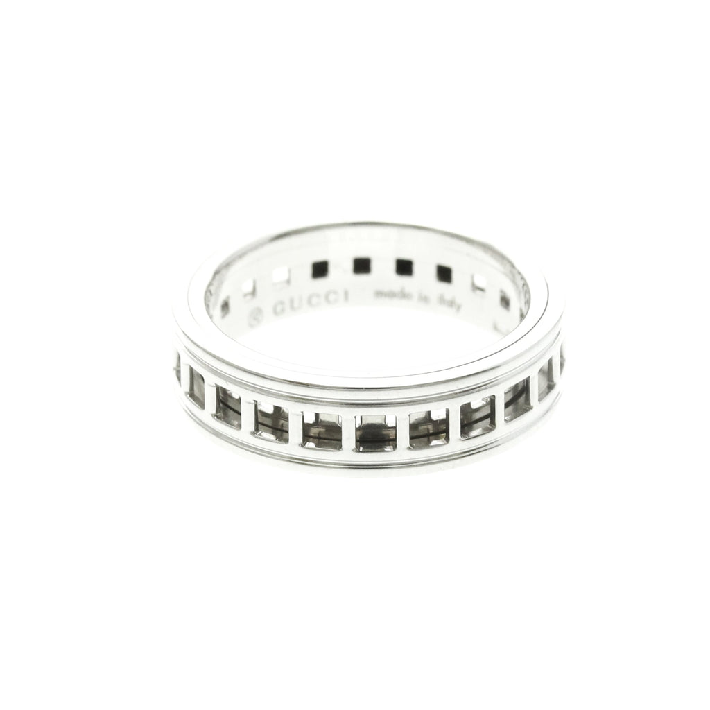 Gucci Scroll · 18K White Gold