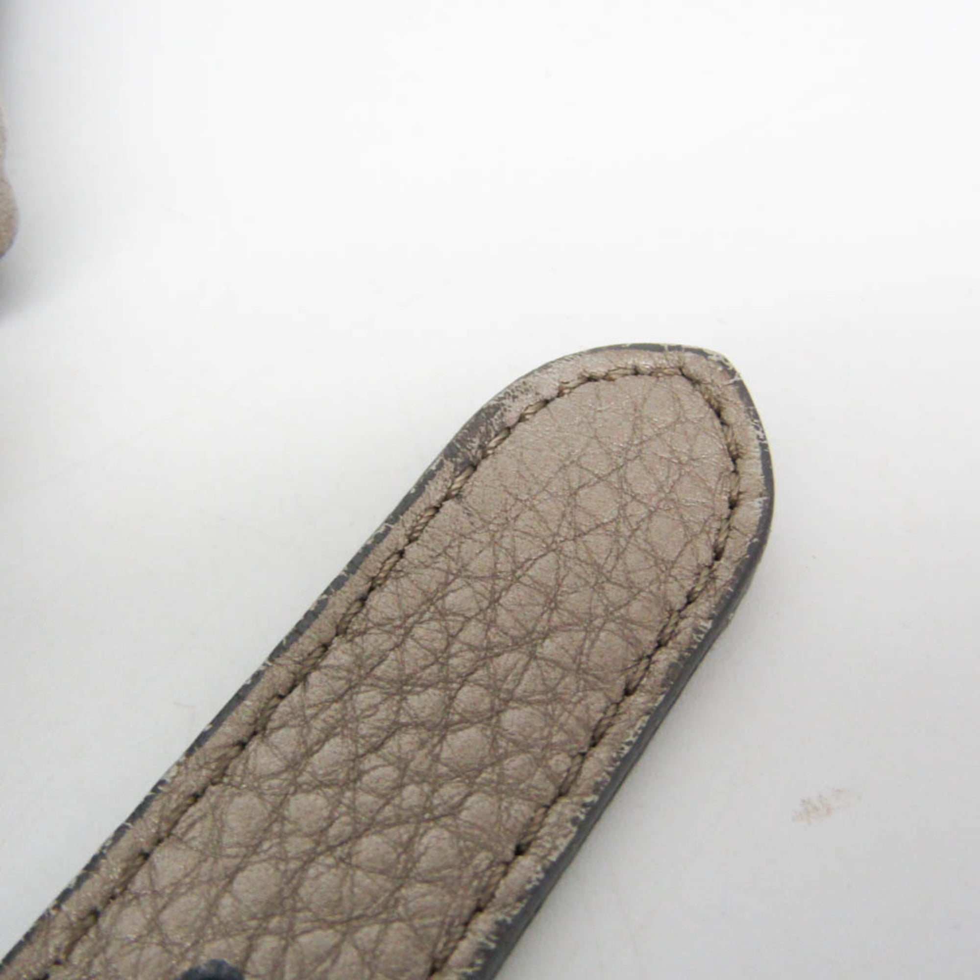 Fendi Selleria · Leather Messenger