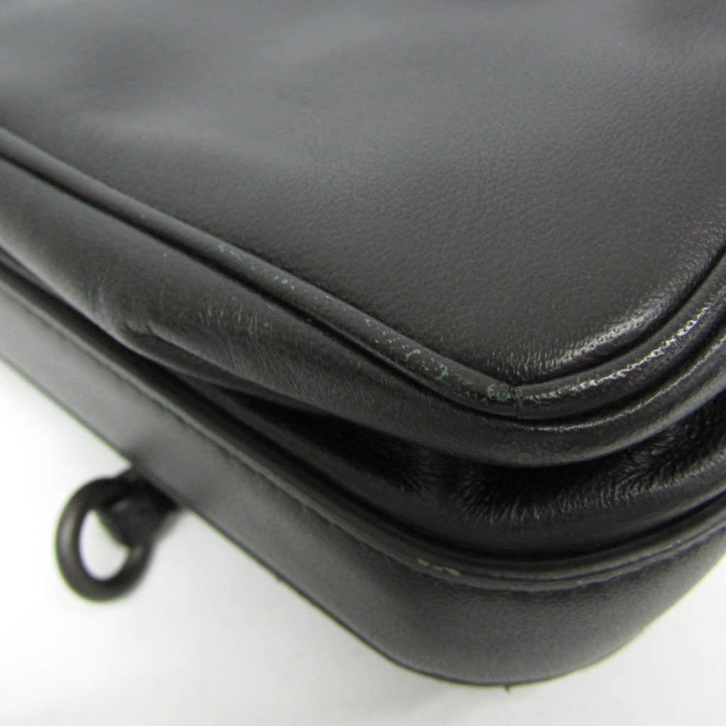 Bottega Veneta Intrecciato · Leather