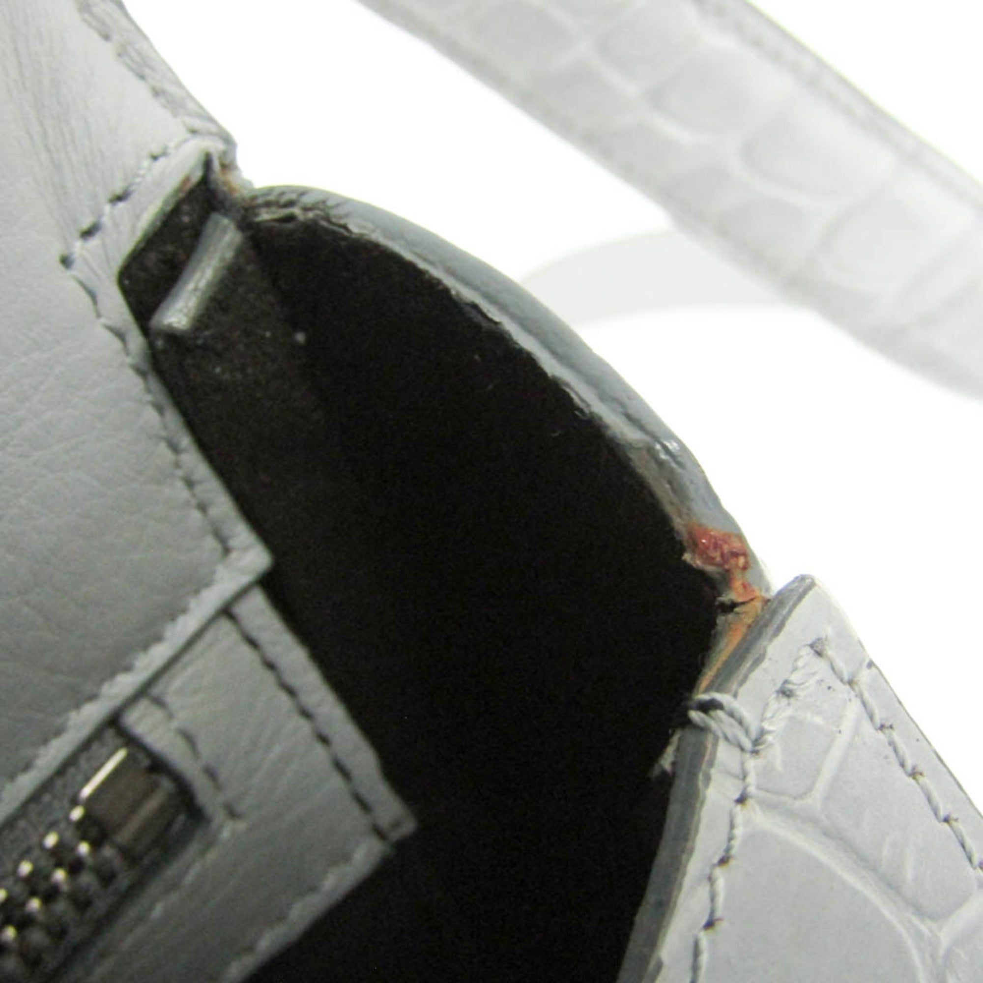 Givenchy Pandora Box Medium · Embossed Leather