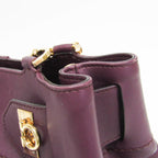 Salvatore Ferragamo Gancini · Leather