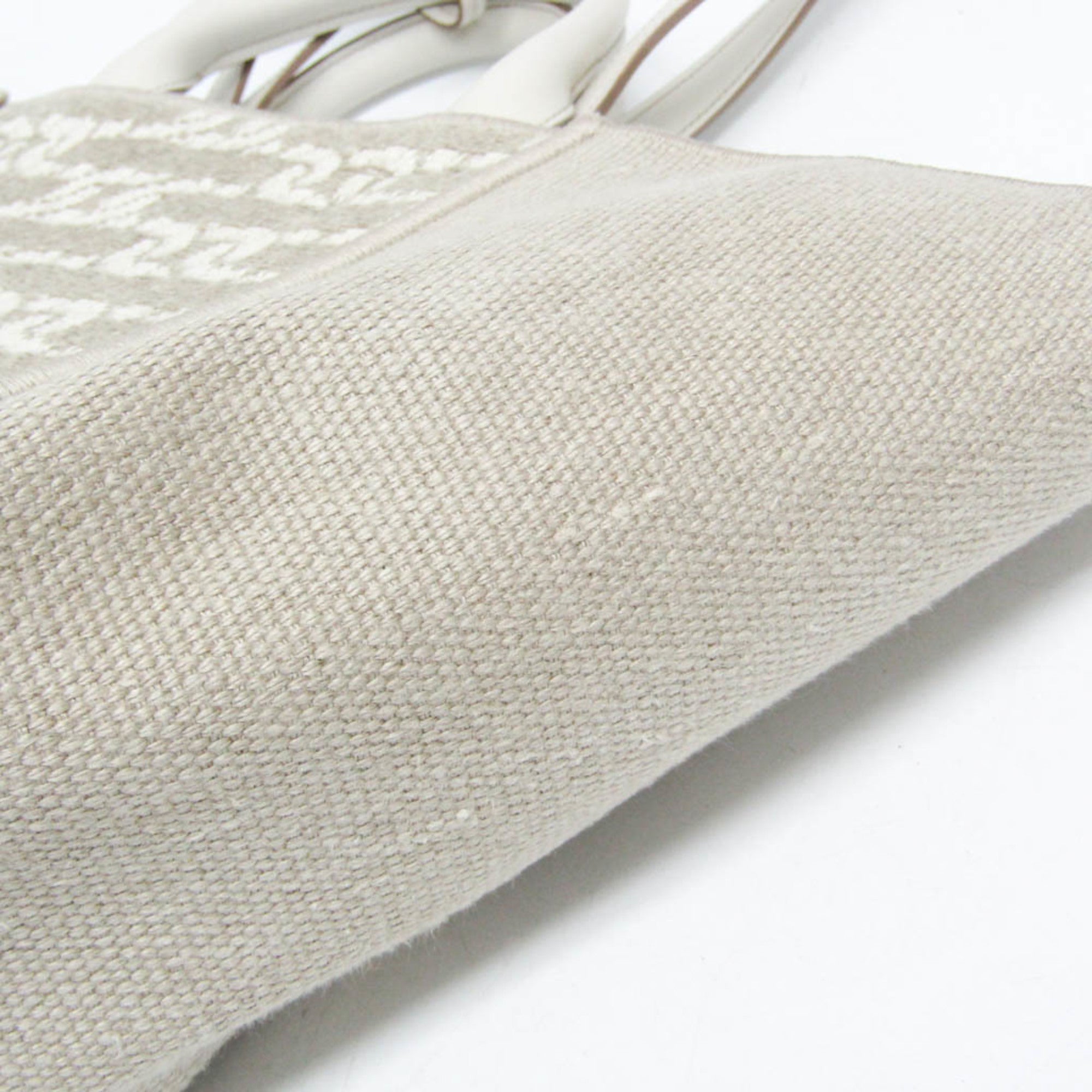Tod's Double-Handle Shopping Bag · Linen