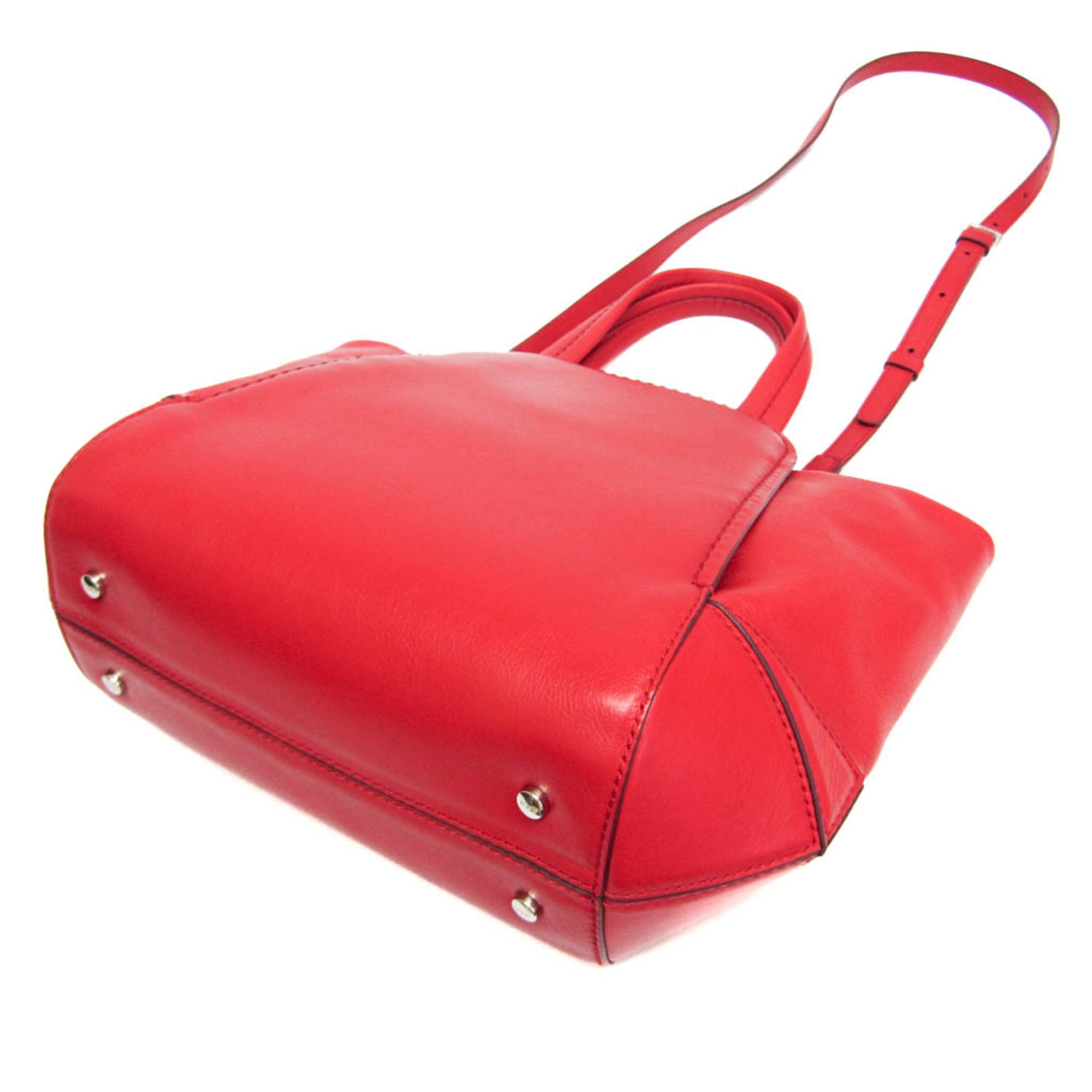 Tod's · Leather Shoulder Bag