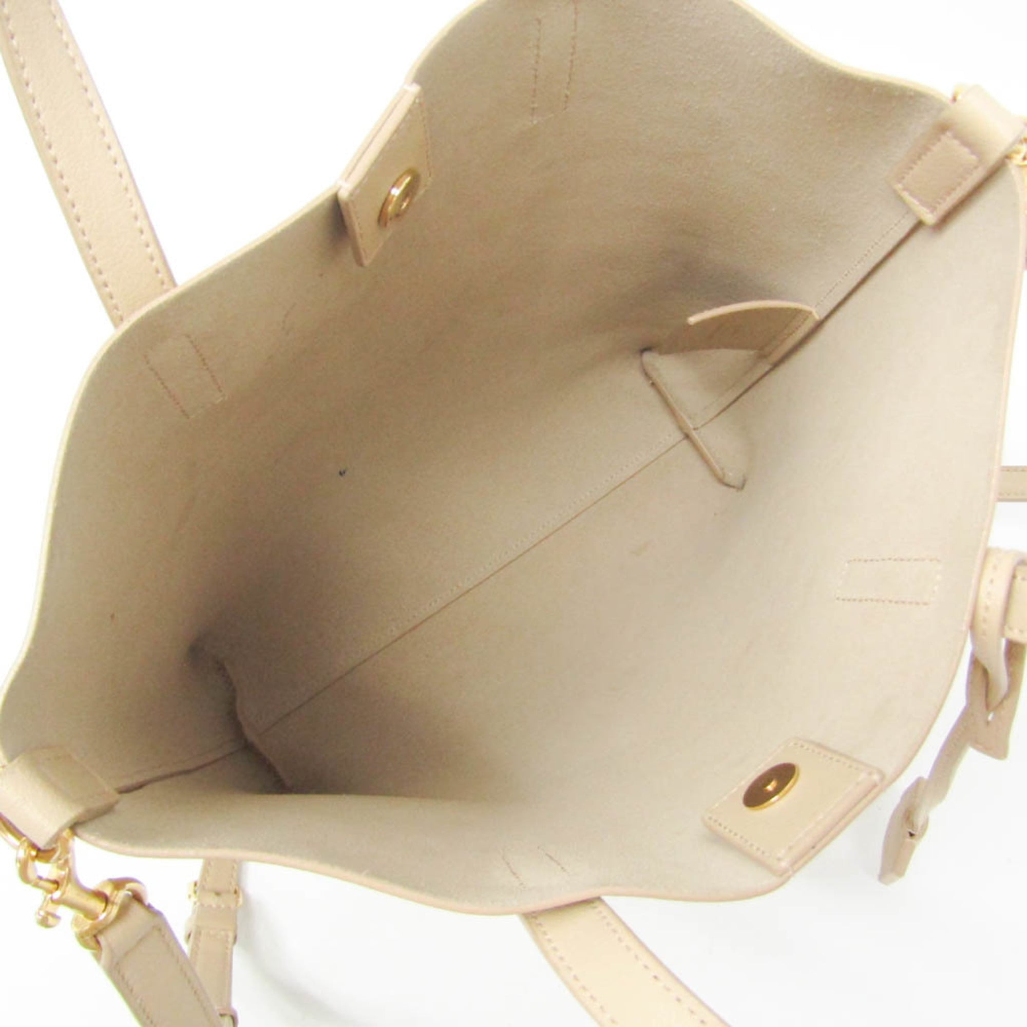 Yves Saint Laurent Toy Shopping · Leather