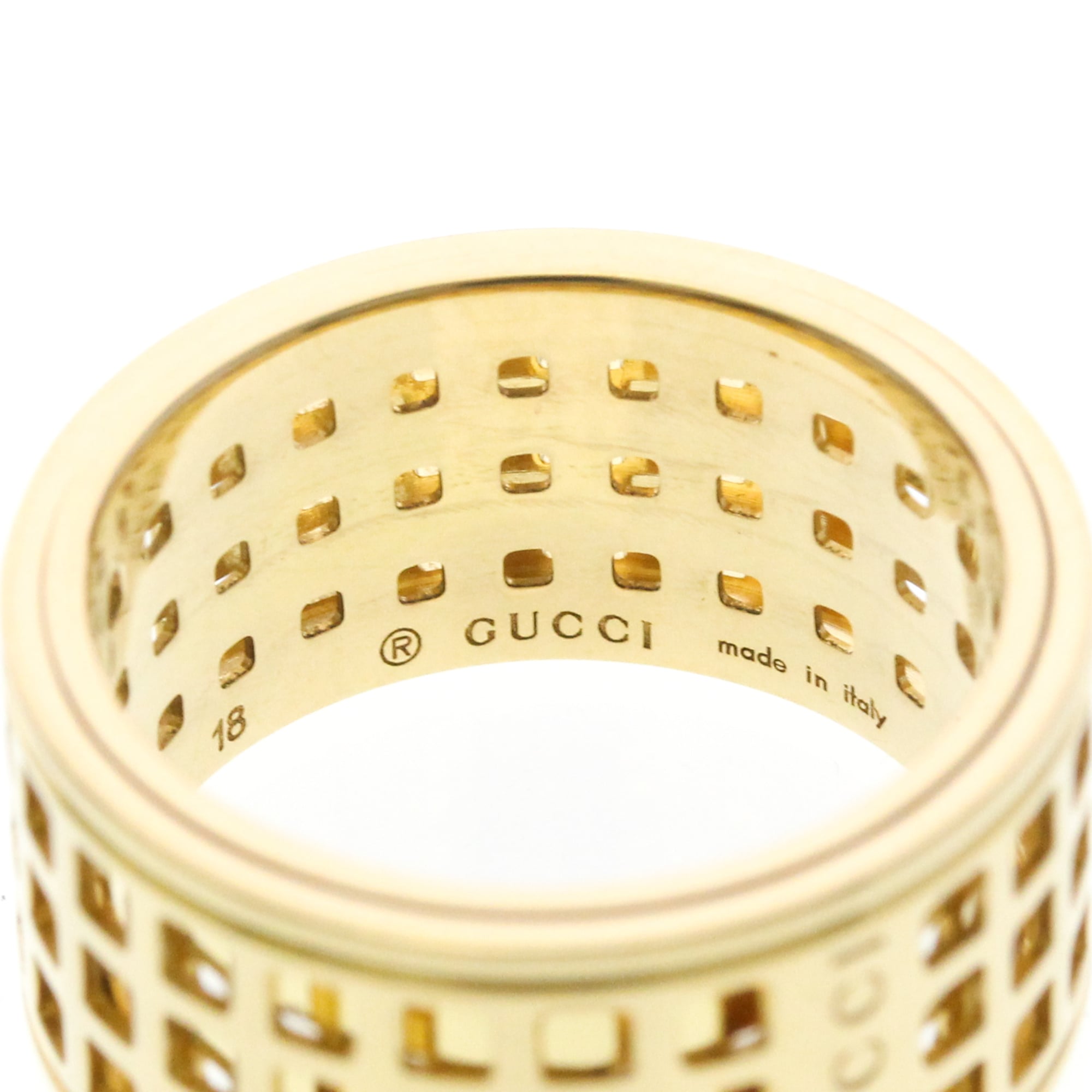 Gucci Scroll Wide · 18K Yellow Gold