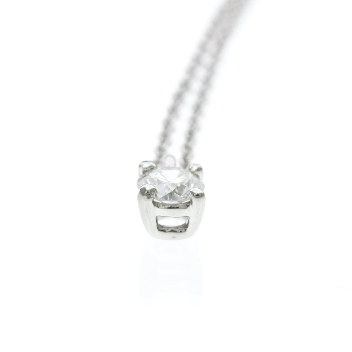 Tiffany Solitaire Diamond · Platinum Necklace