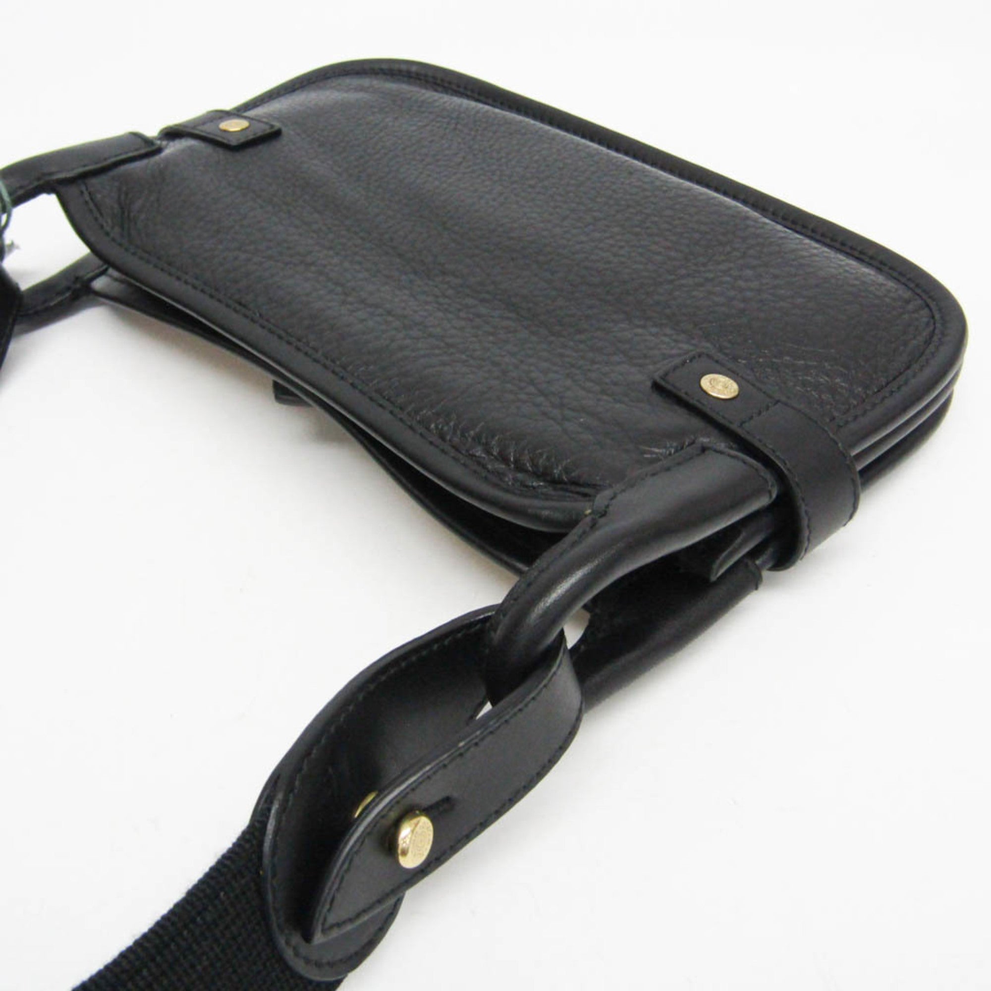 Hunting World · Canvas & Leather