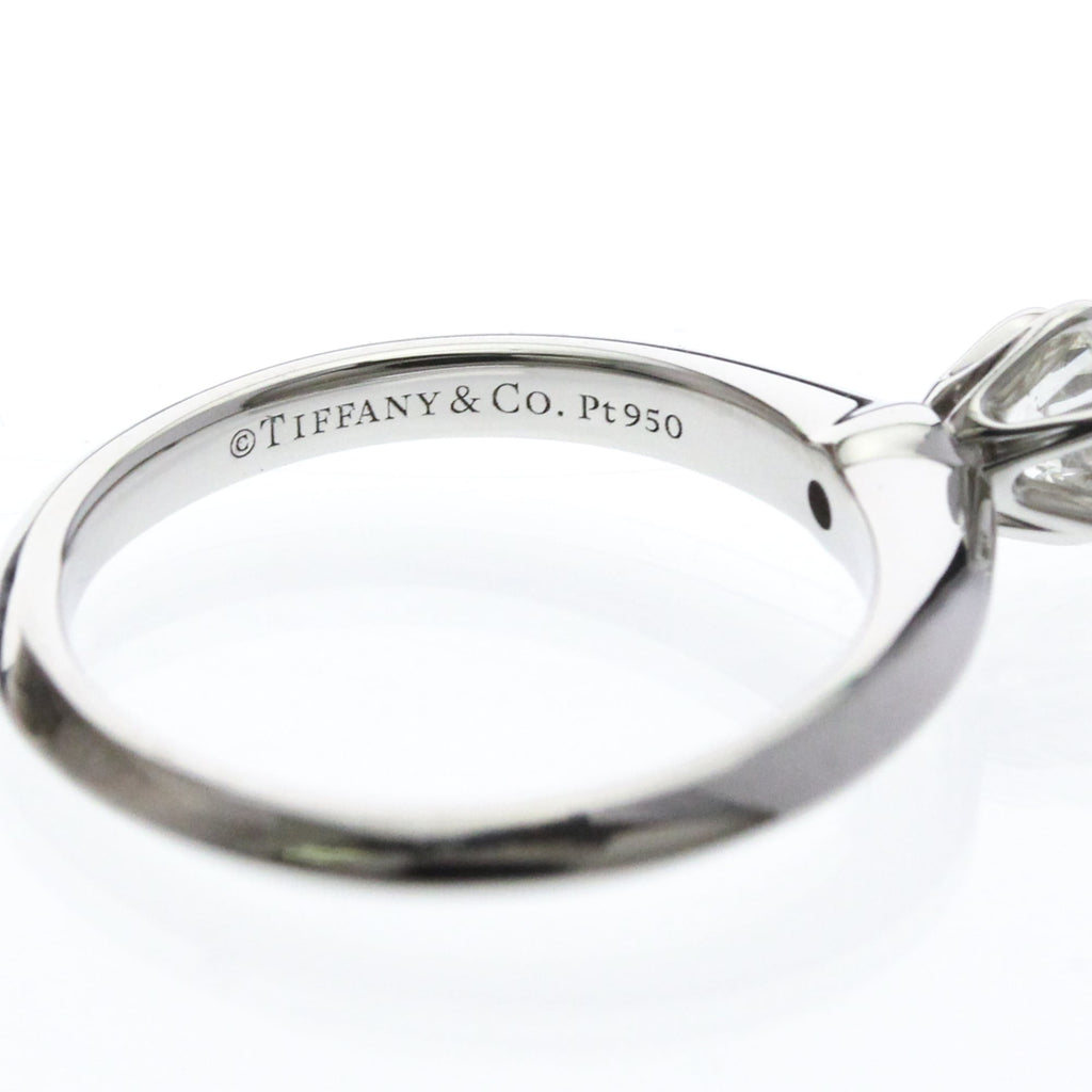 Tiffany Solitaire · Platinum · Diamond