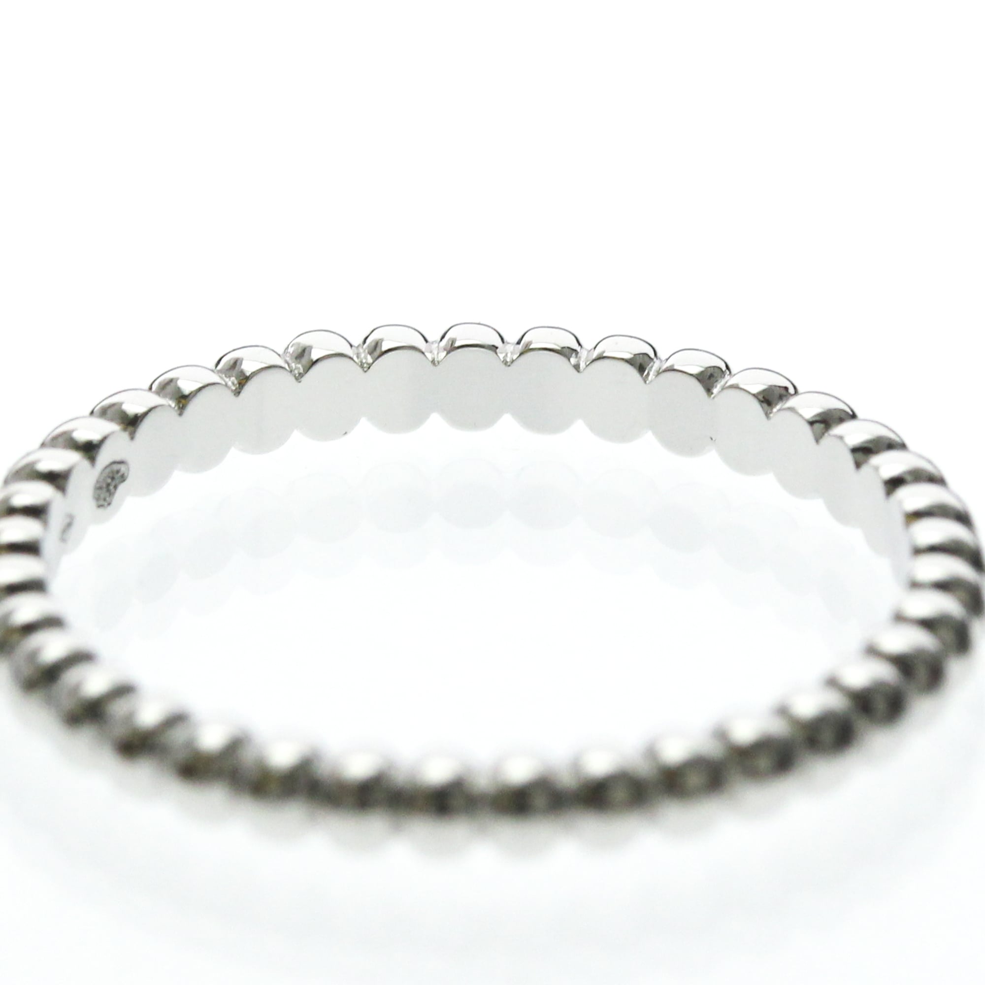 Van Cleef & Arpels Perle · 18K White Gold