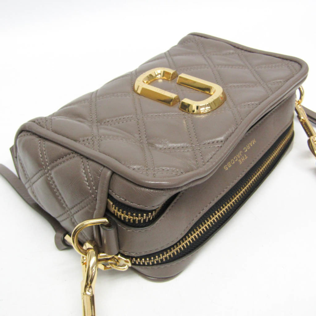Marc Jacobs Quilted Softshot · Leather