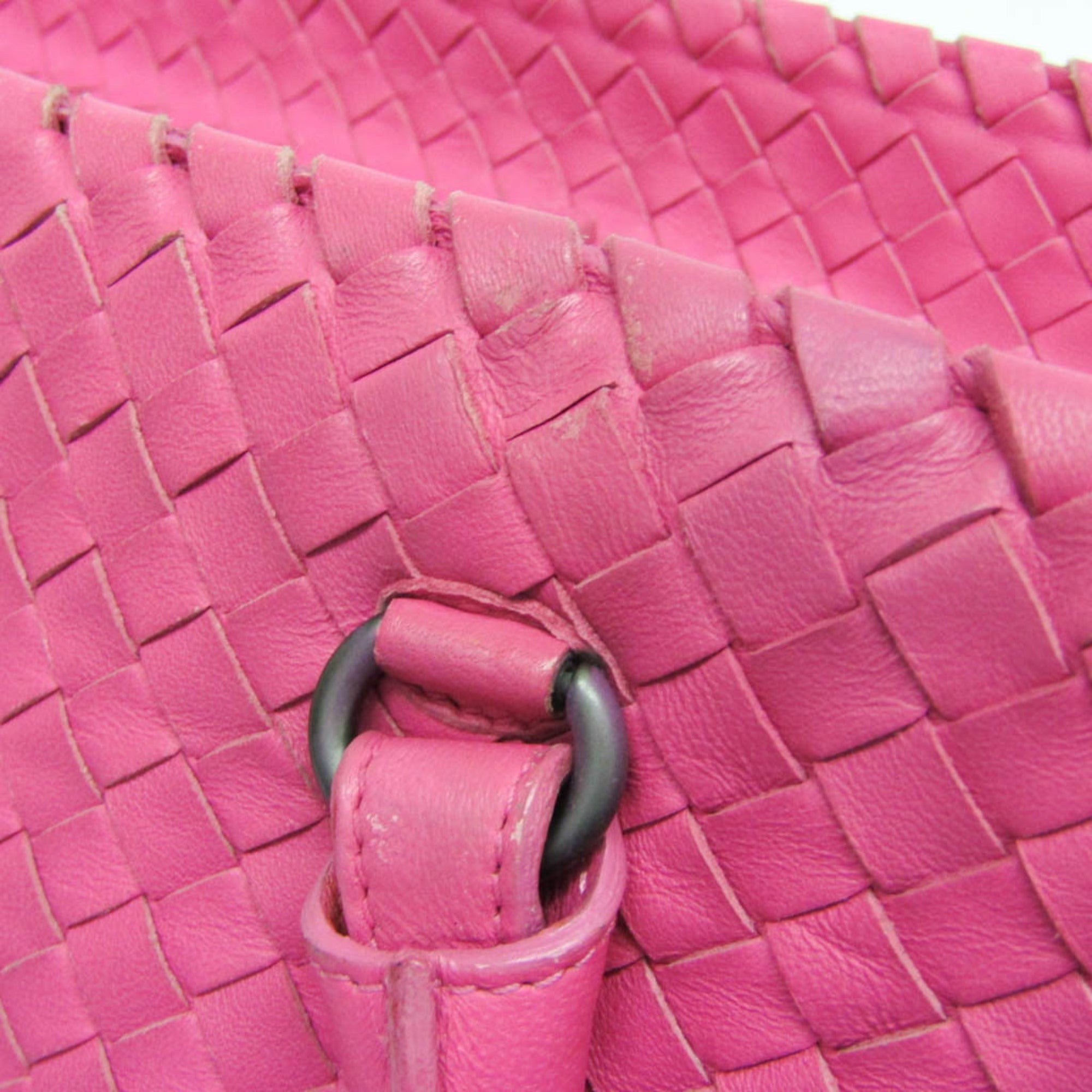 Bottega Veneta Intrecciato · Boston Bag
