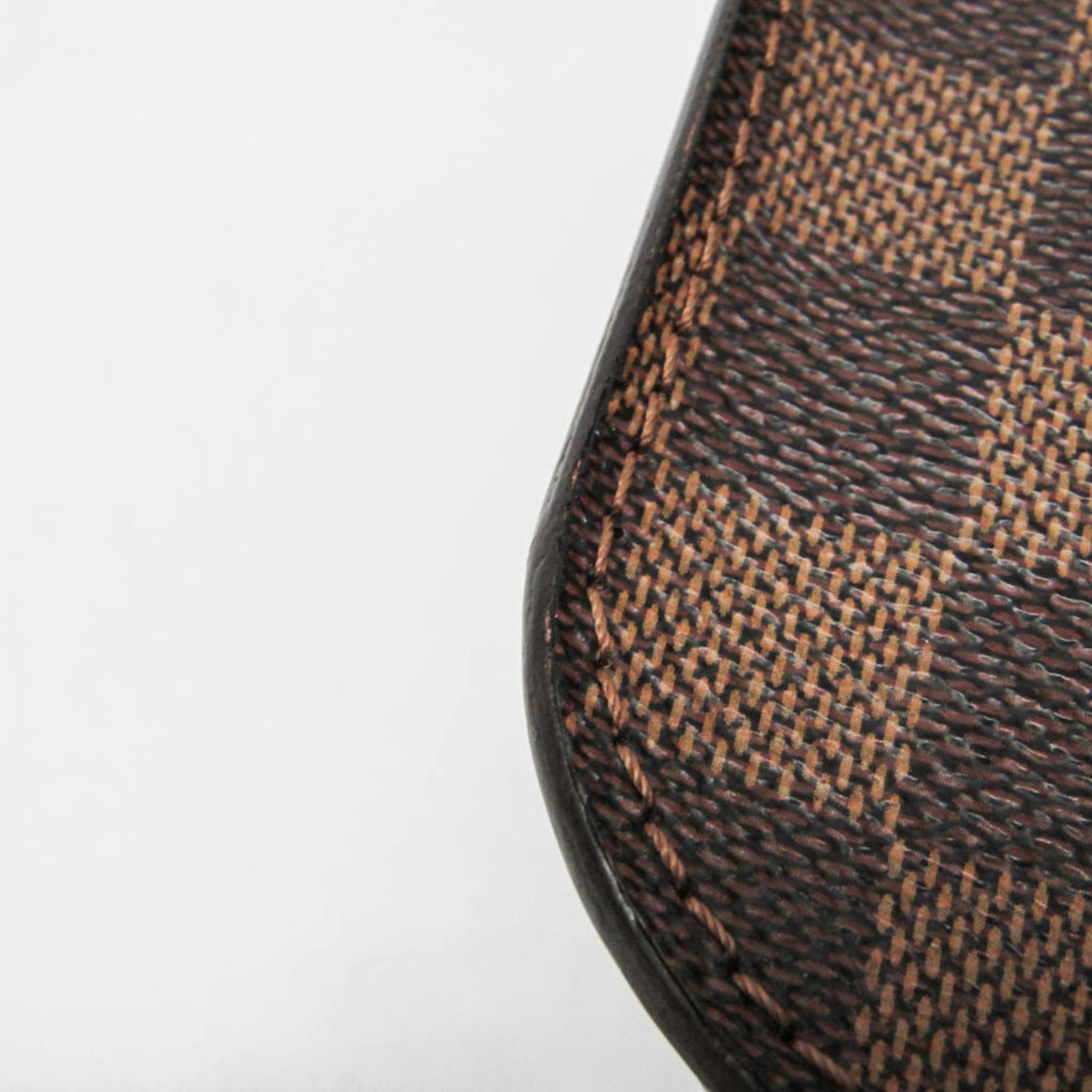 Louis Vuitton Damier Triana · Ebene