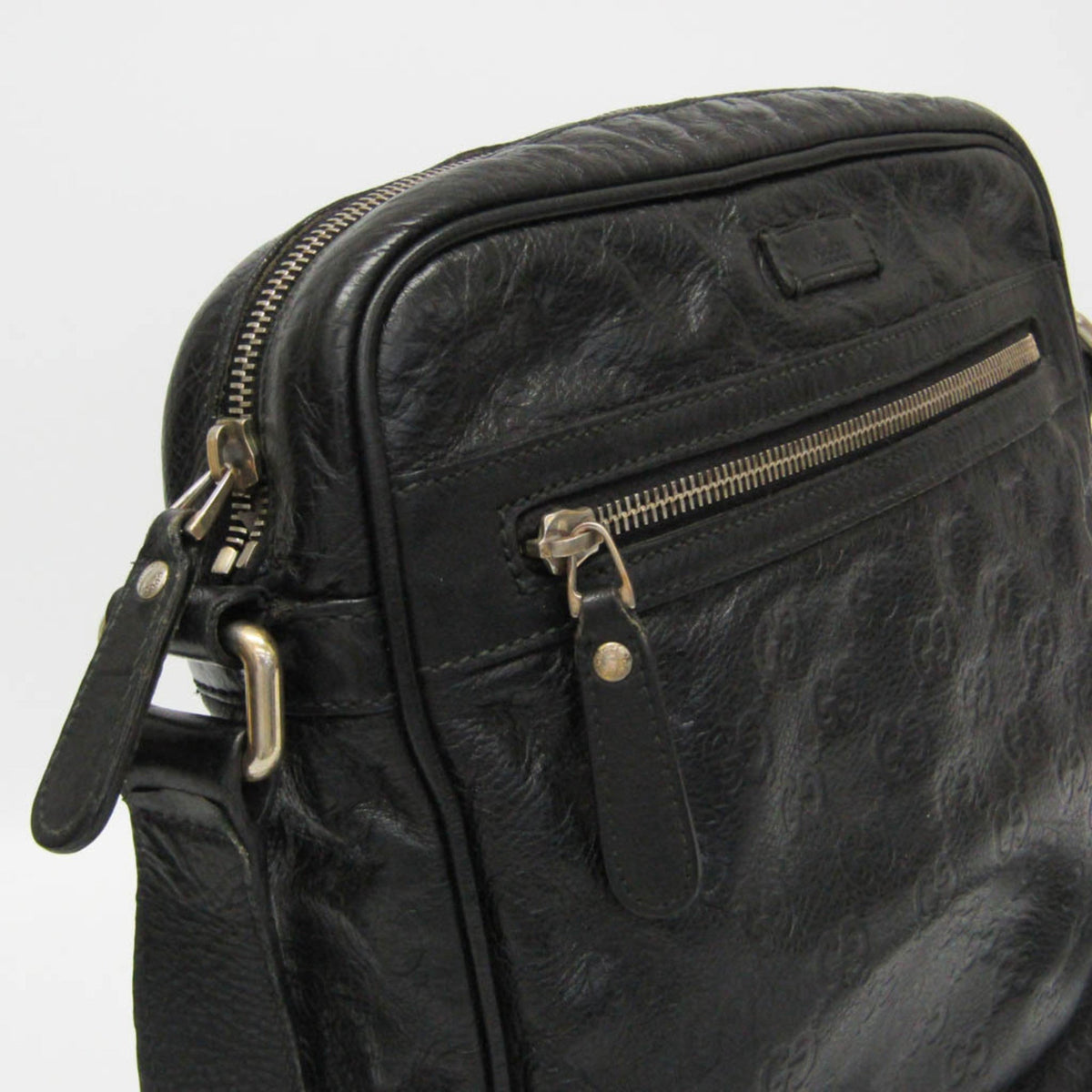 Gucci Guccissima · Embossed Leather