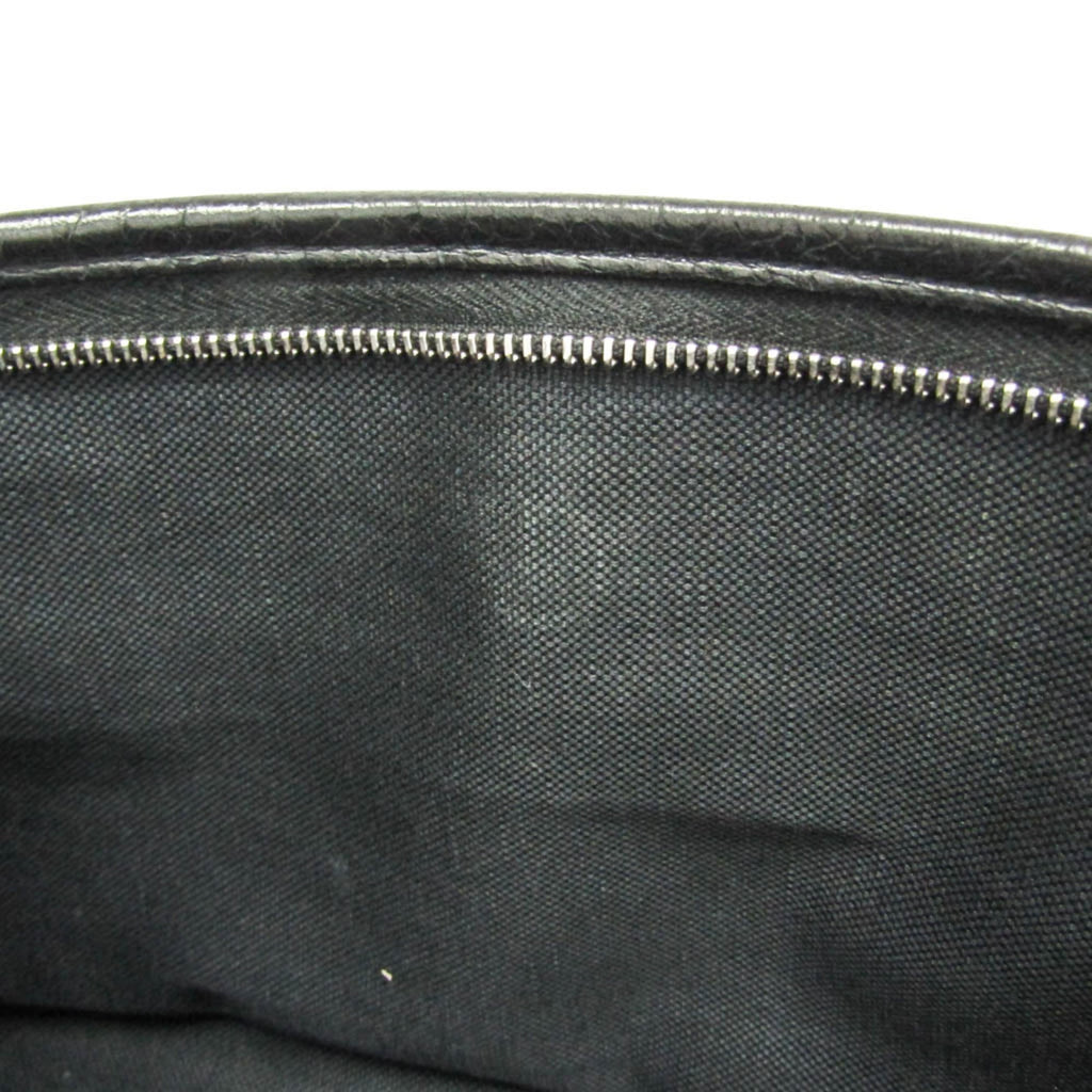 Gucci Interlocking · Leather Clutch