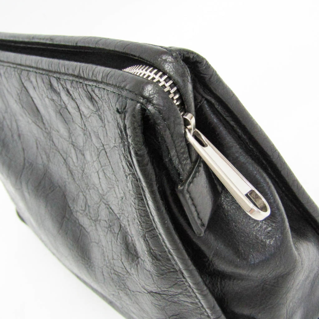 Gucci Interlocking · Leather Clutch