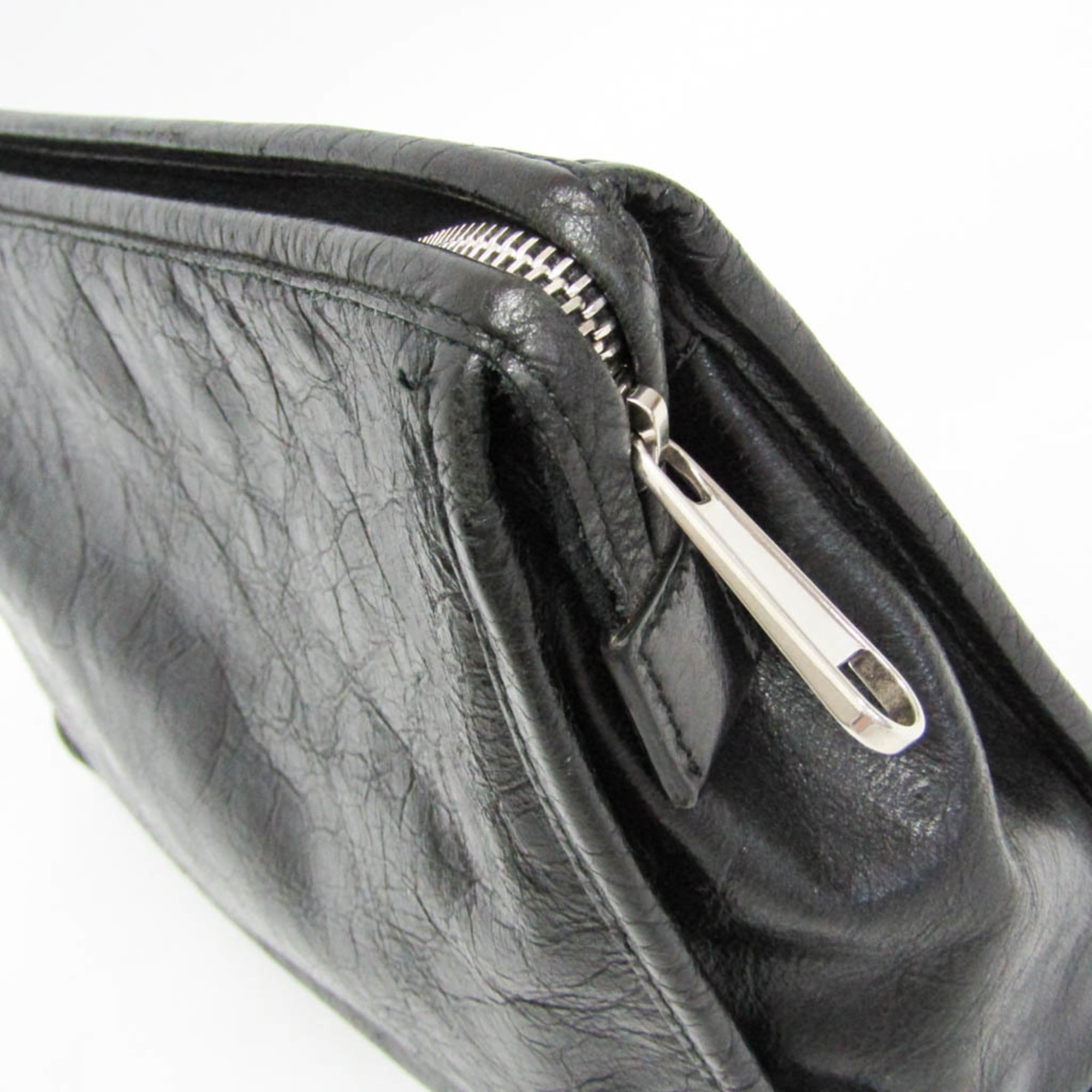Gucci Interlocking · Leather Clutch