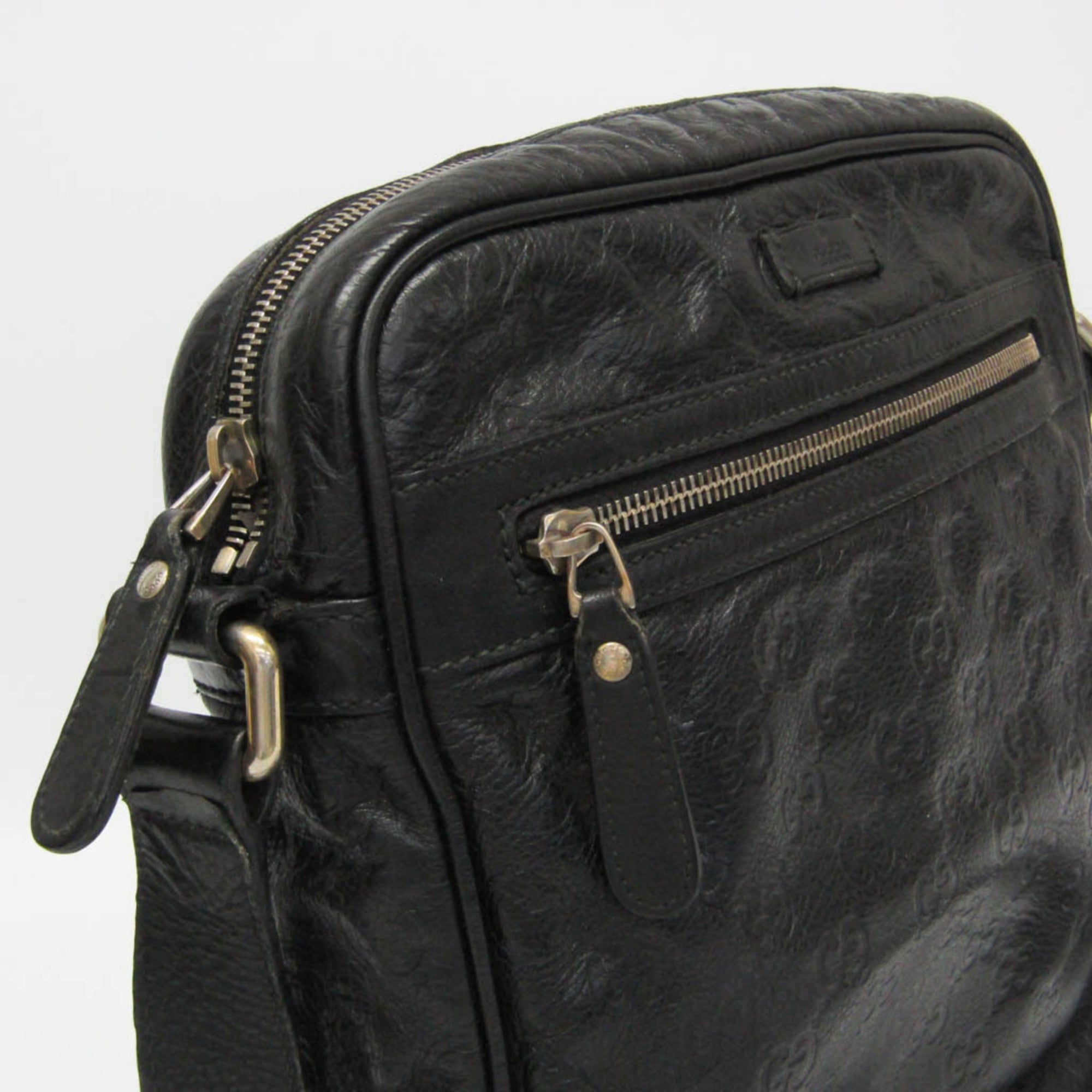 Gucci Guccissima · Embossed Leather
