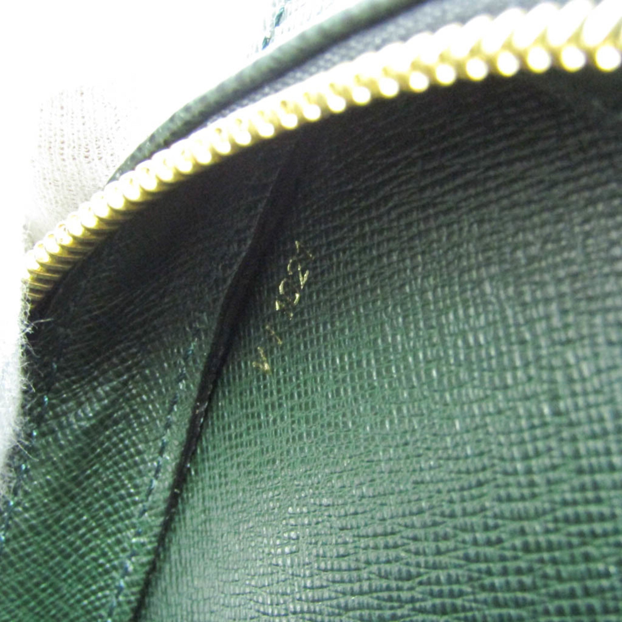 Louis Vuitton Taiga Baikal · Episea