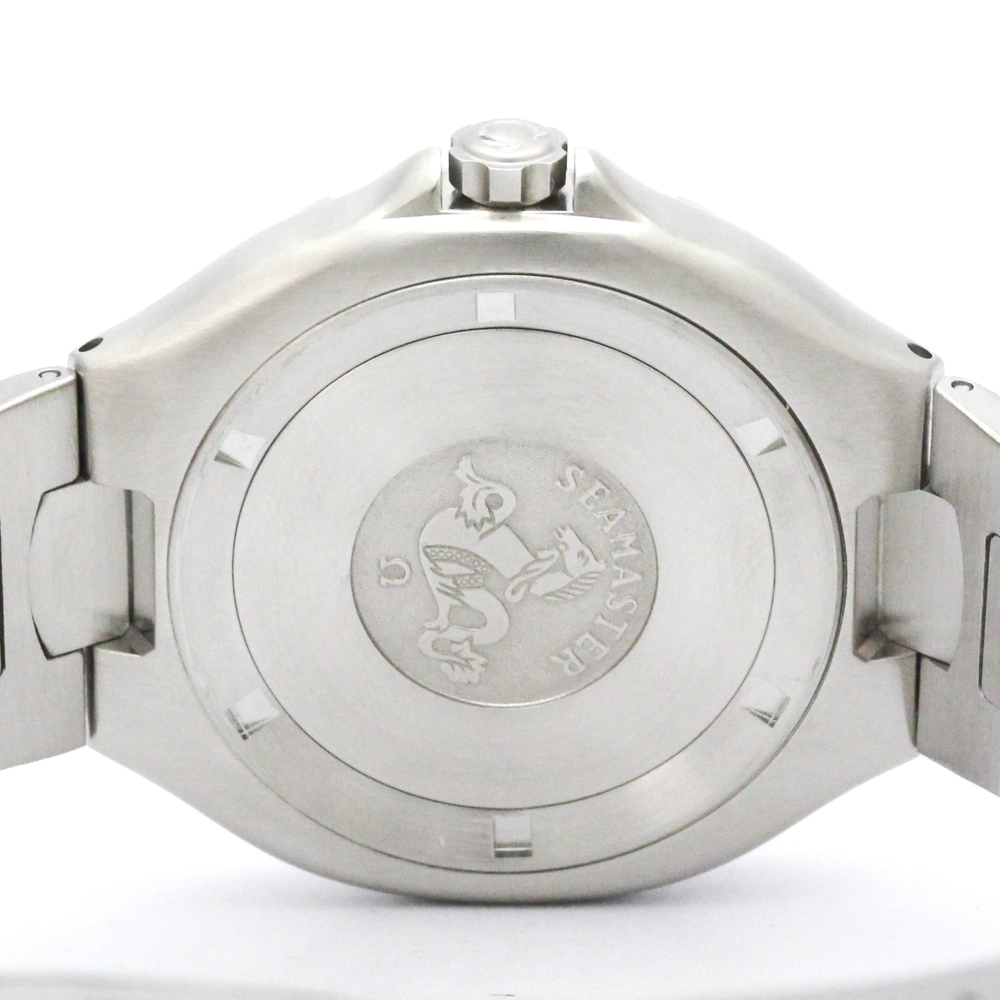 Omega Seamaster Professional 200M · Steel