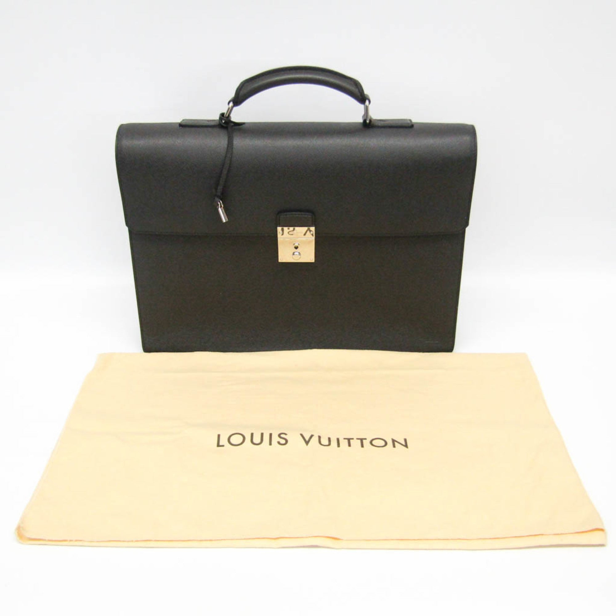 Louis Vuitton Neo Robusto 2 · Taiga