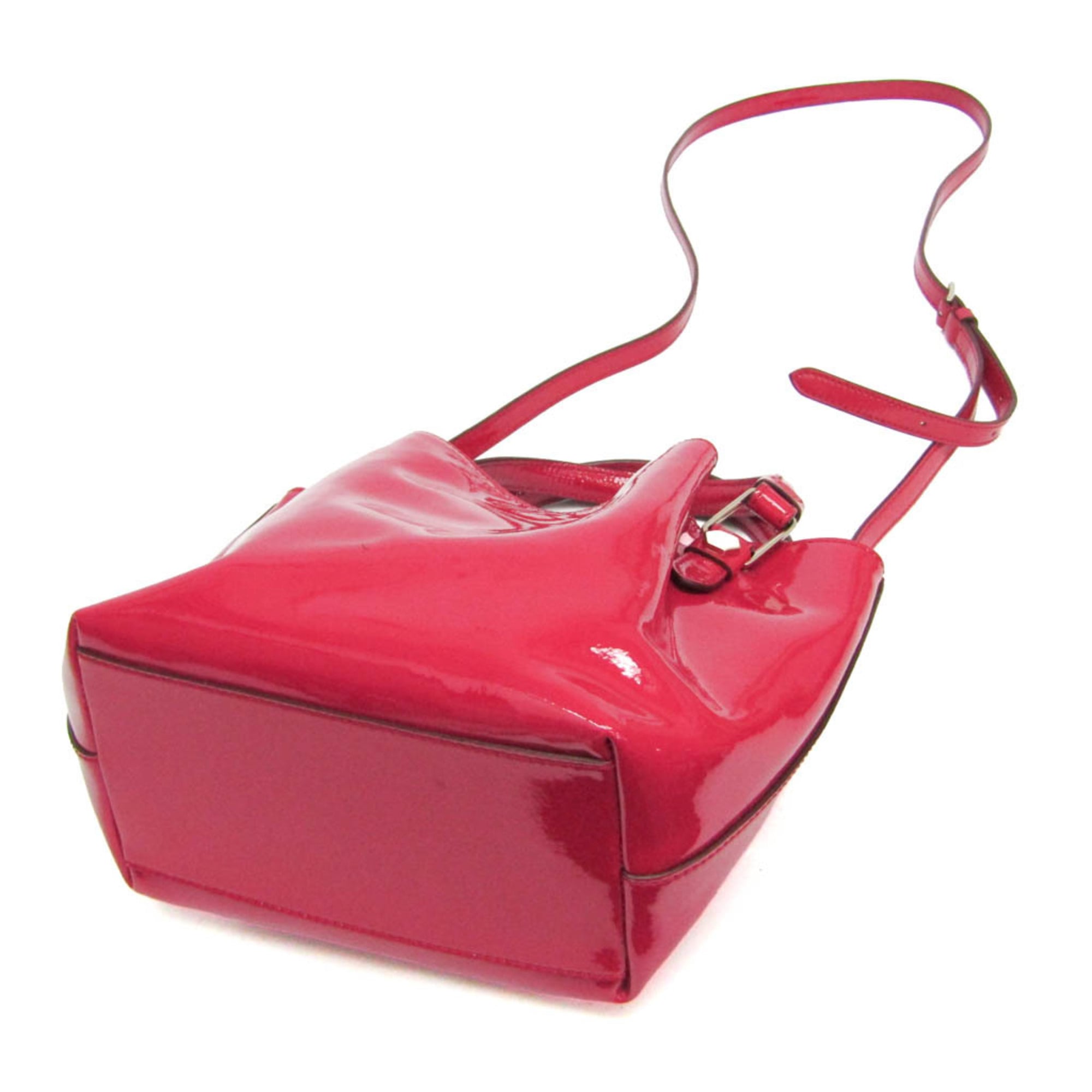 Tod's Mini Flower · Patent Leather