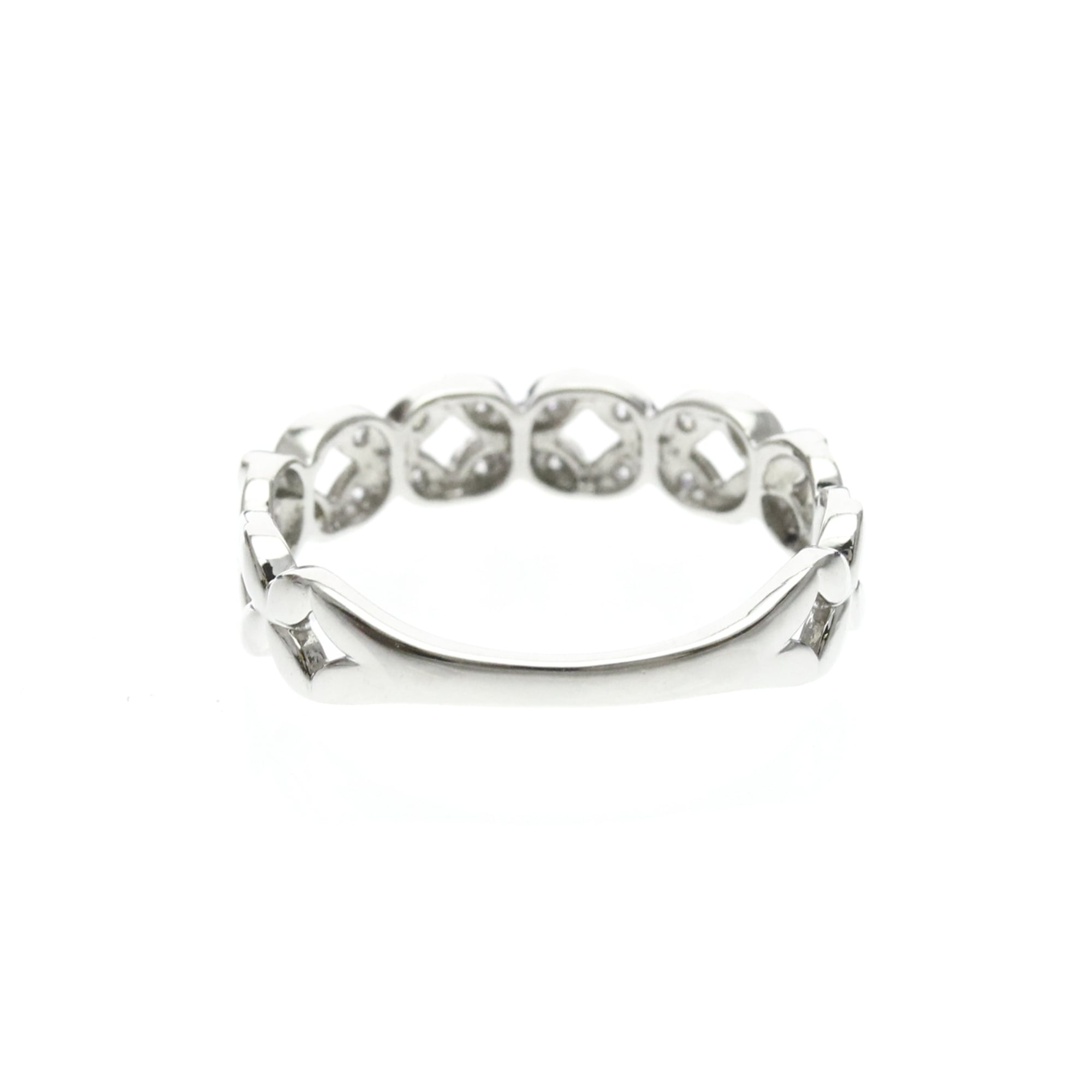 Vendome Aoyama Diamond Flower · Platinum