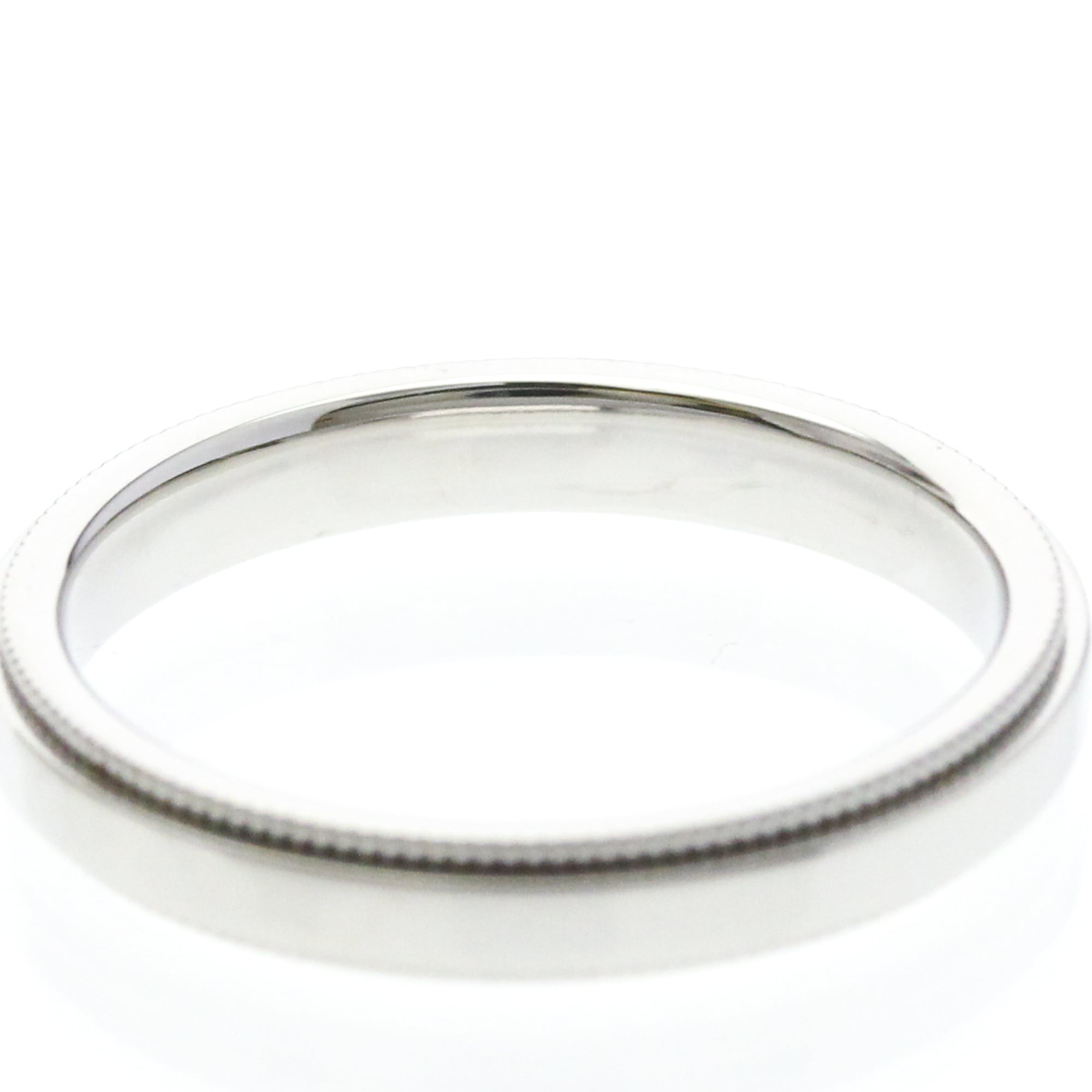 Tiffany Milgrain Band Ring · Platinum