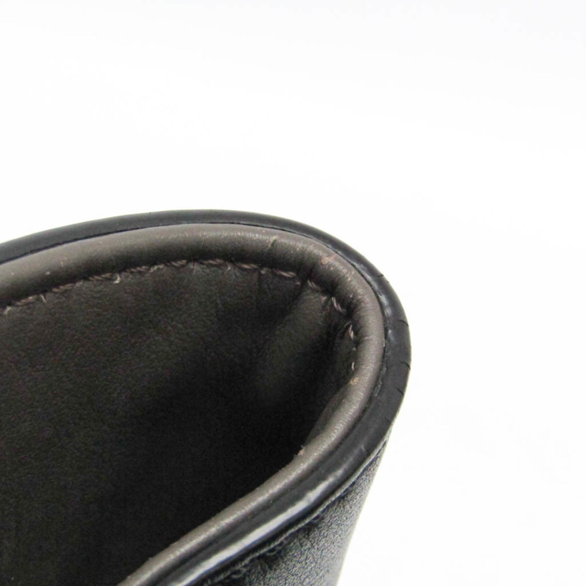 Fendi Toujour · Leather