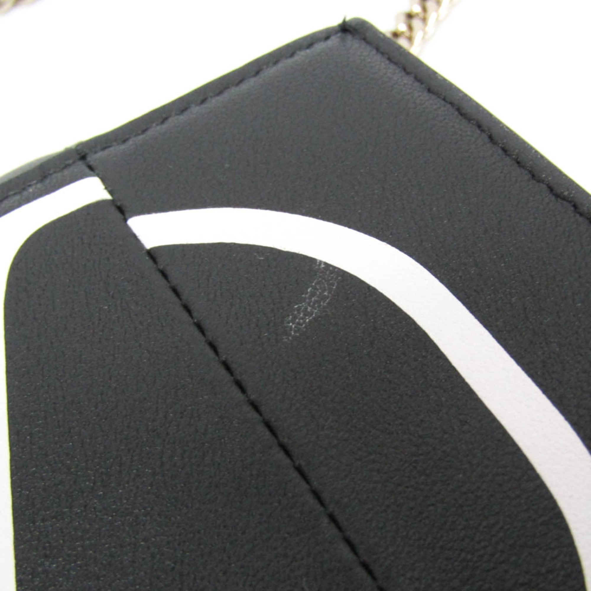 Valentino Garavani V Logo · Chain Pouch
