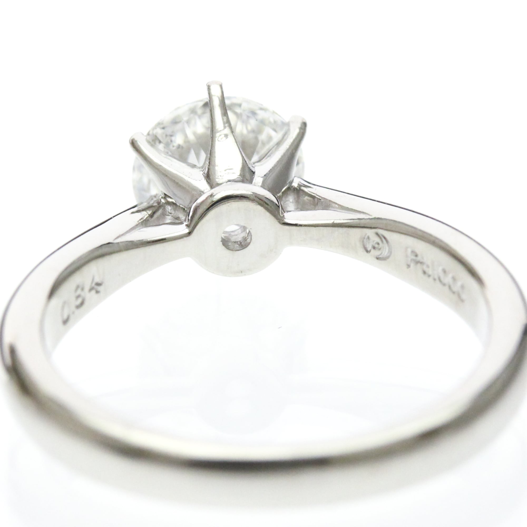 Tasaki · Platinum · 0.84ct Diamond