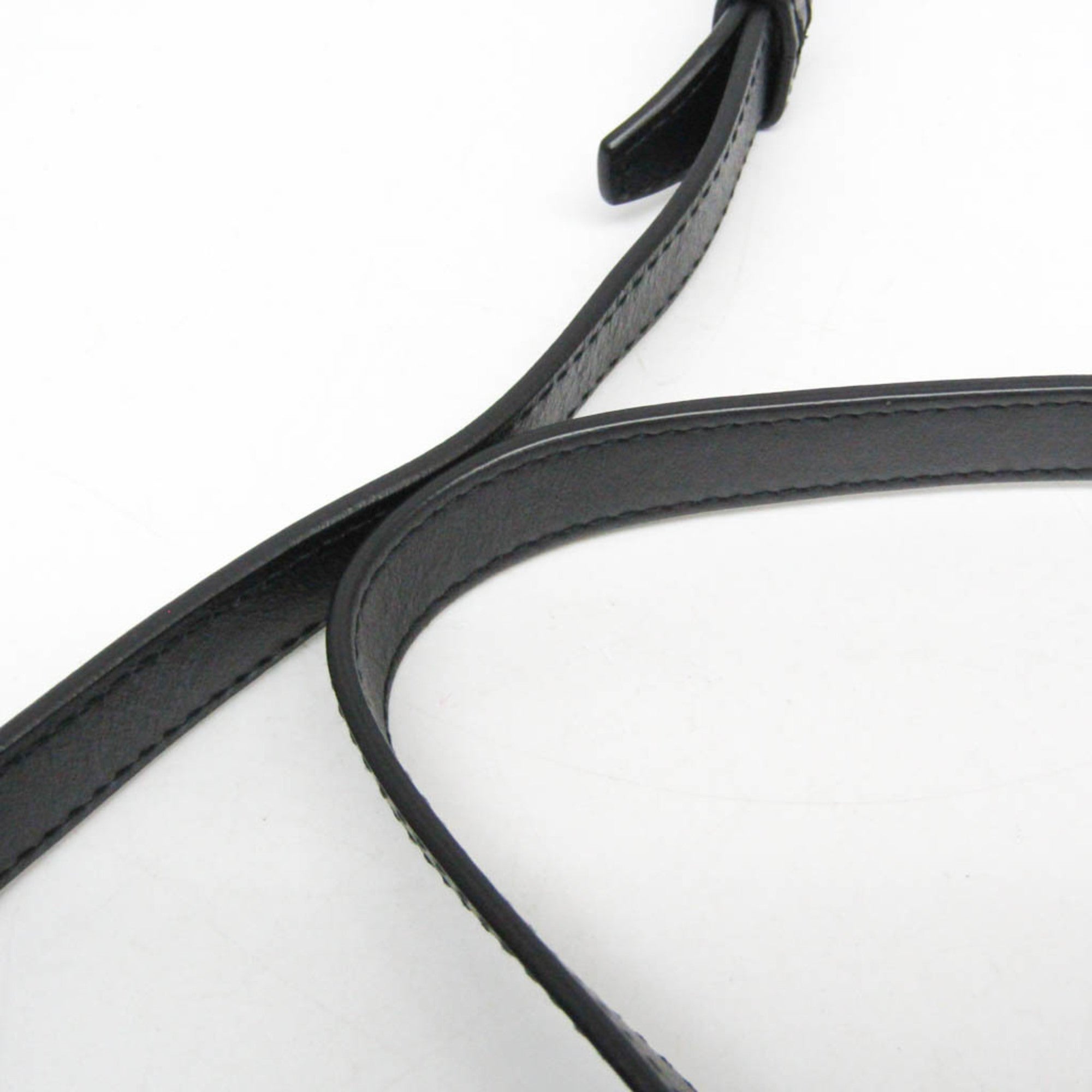 Burberry TB Monogram · Leather