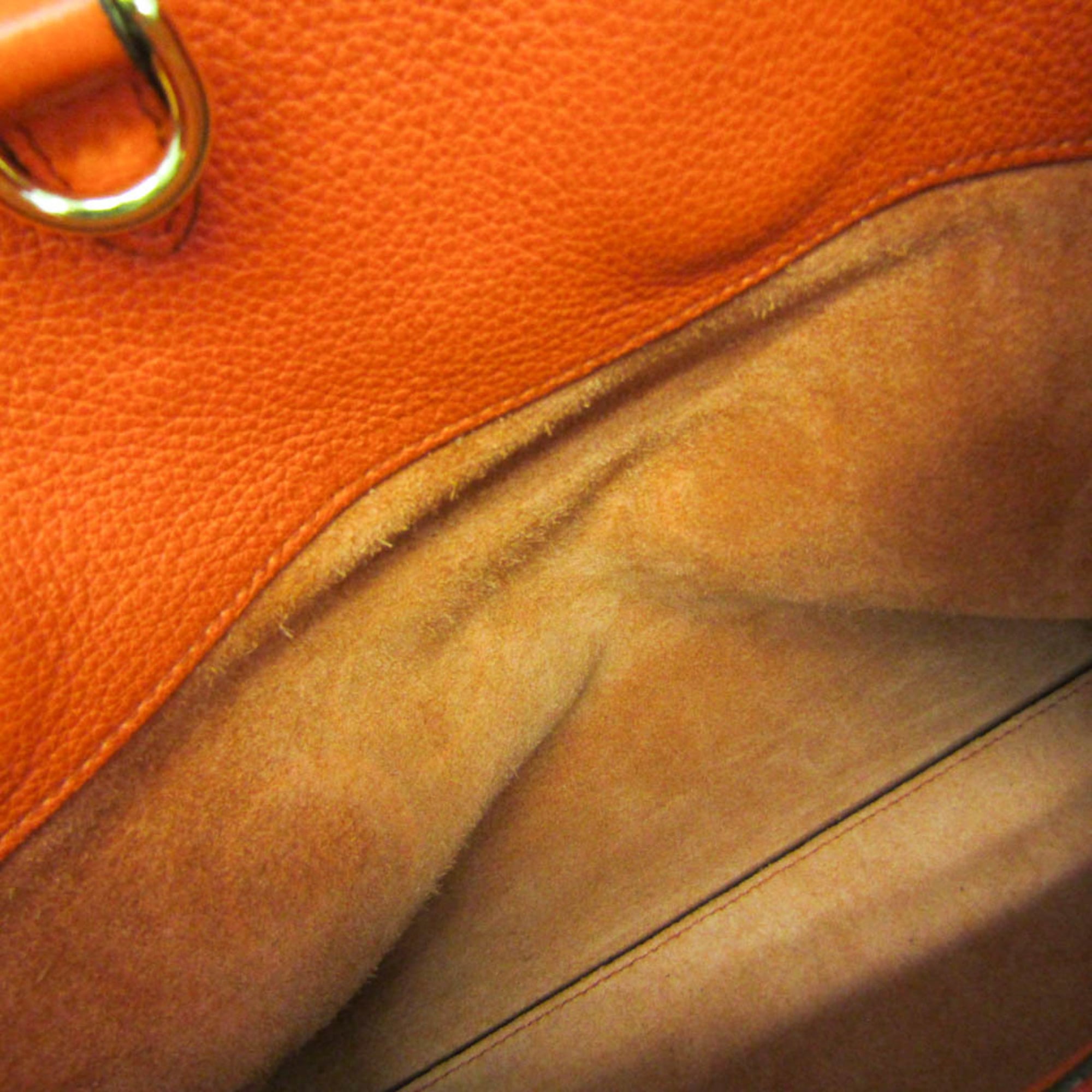 Gucci Logo Tote · Leather