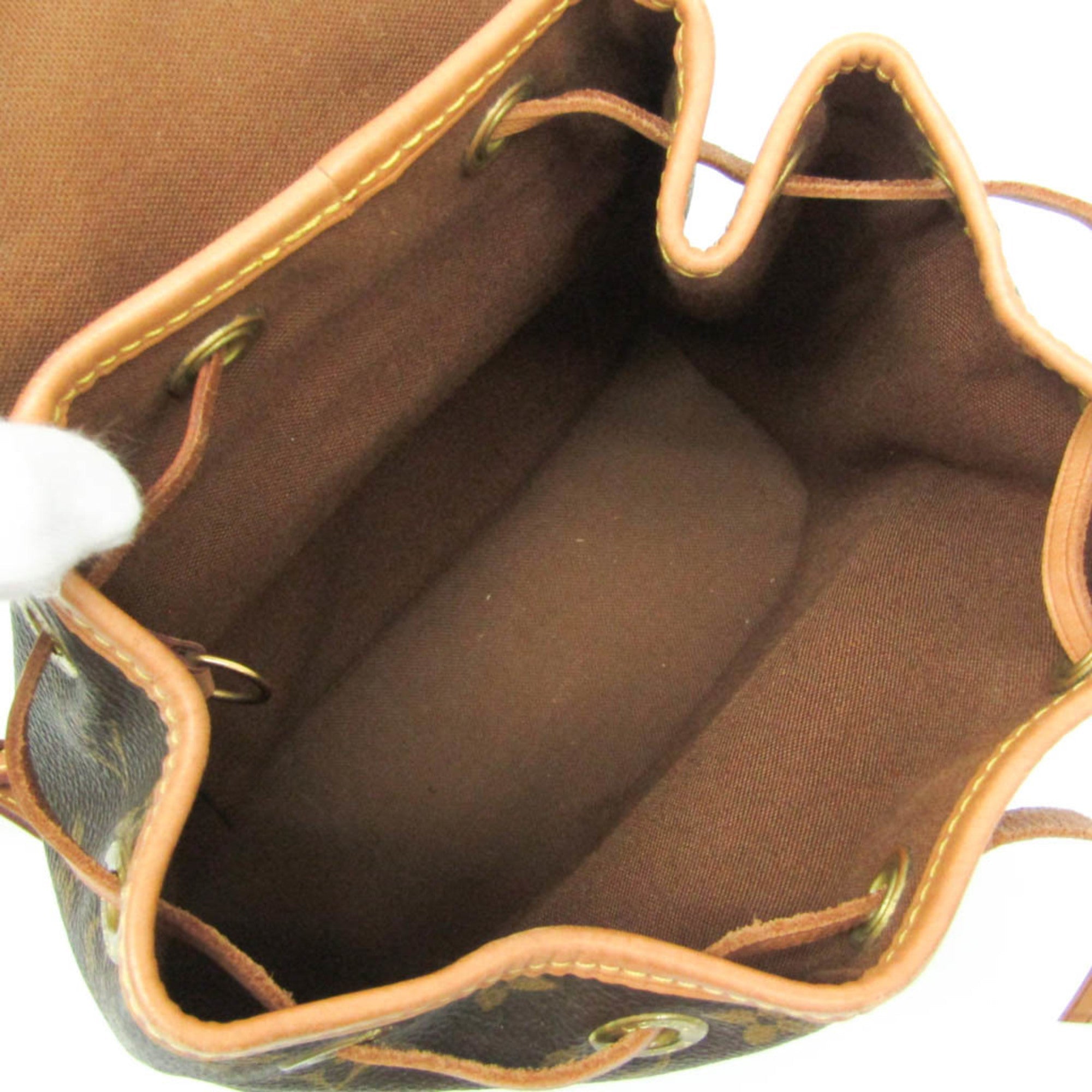 Louis Vuitton Mini Montsouris · Monogram