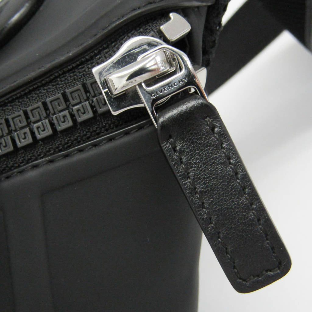 Givenchy G-Zip Triangle · Sling Bag