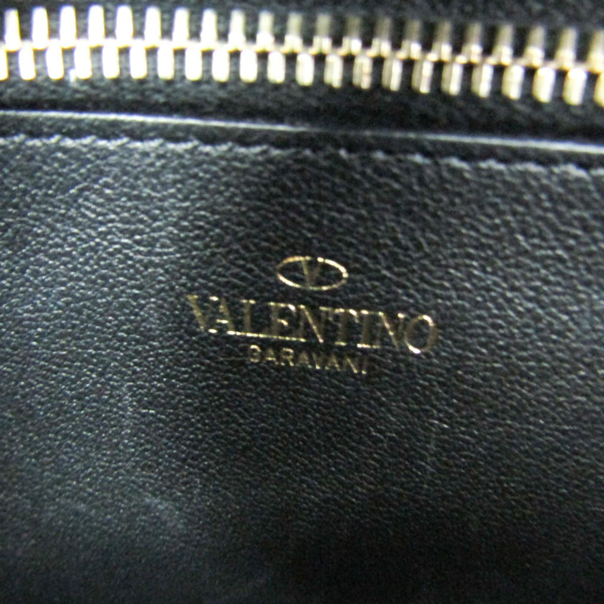 Valentino Garavani V Logo · Chain Pouch