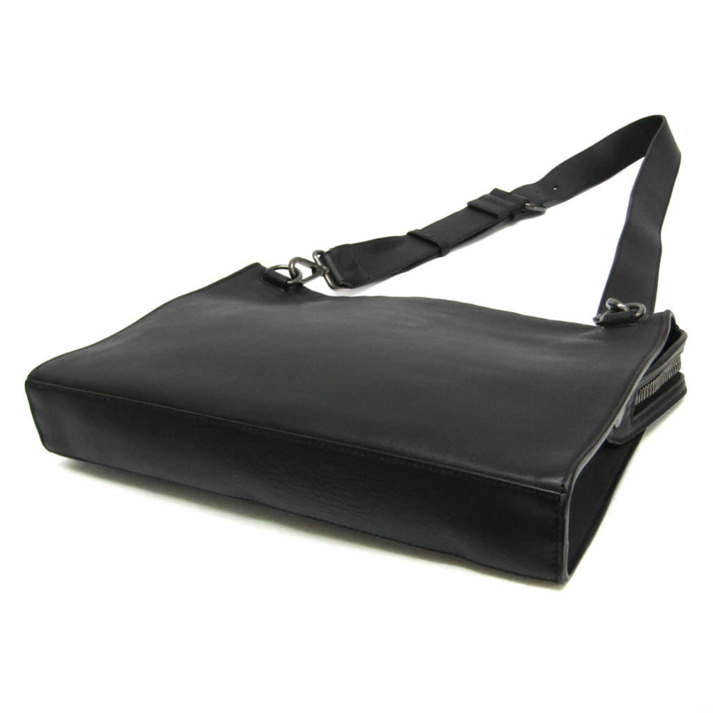 Fendi Crossbody · Leather Messenger