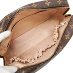 Louis Vuitton Toiletry Pouch 28 · Monogram