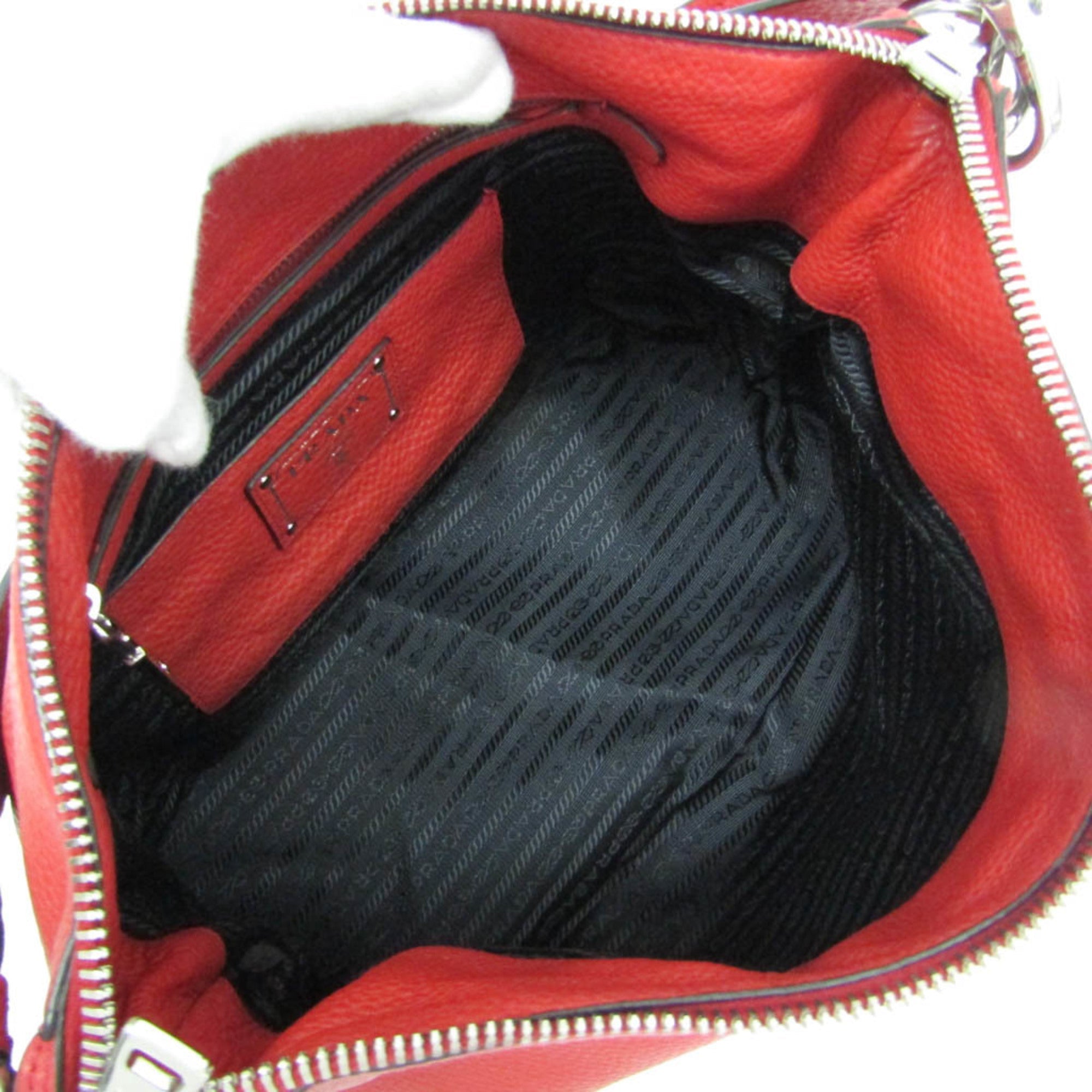 Prada Vitello Daino · Leather Shoulder Bag